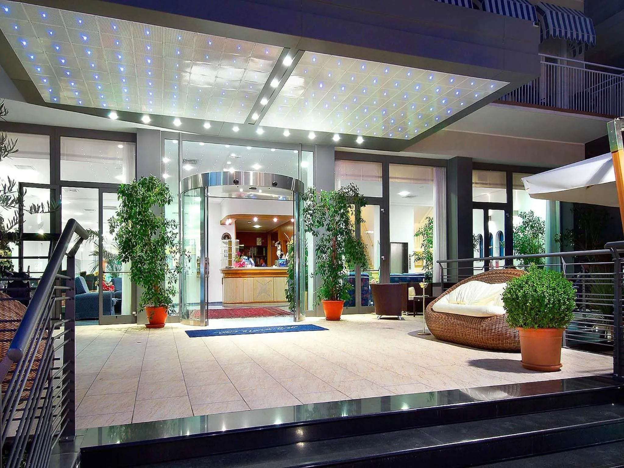 Facade/entrance in Hotel Nord Est