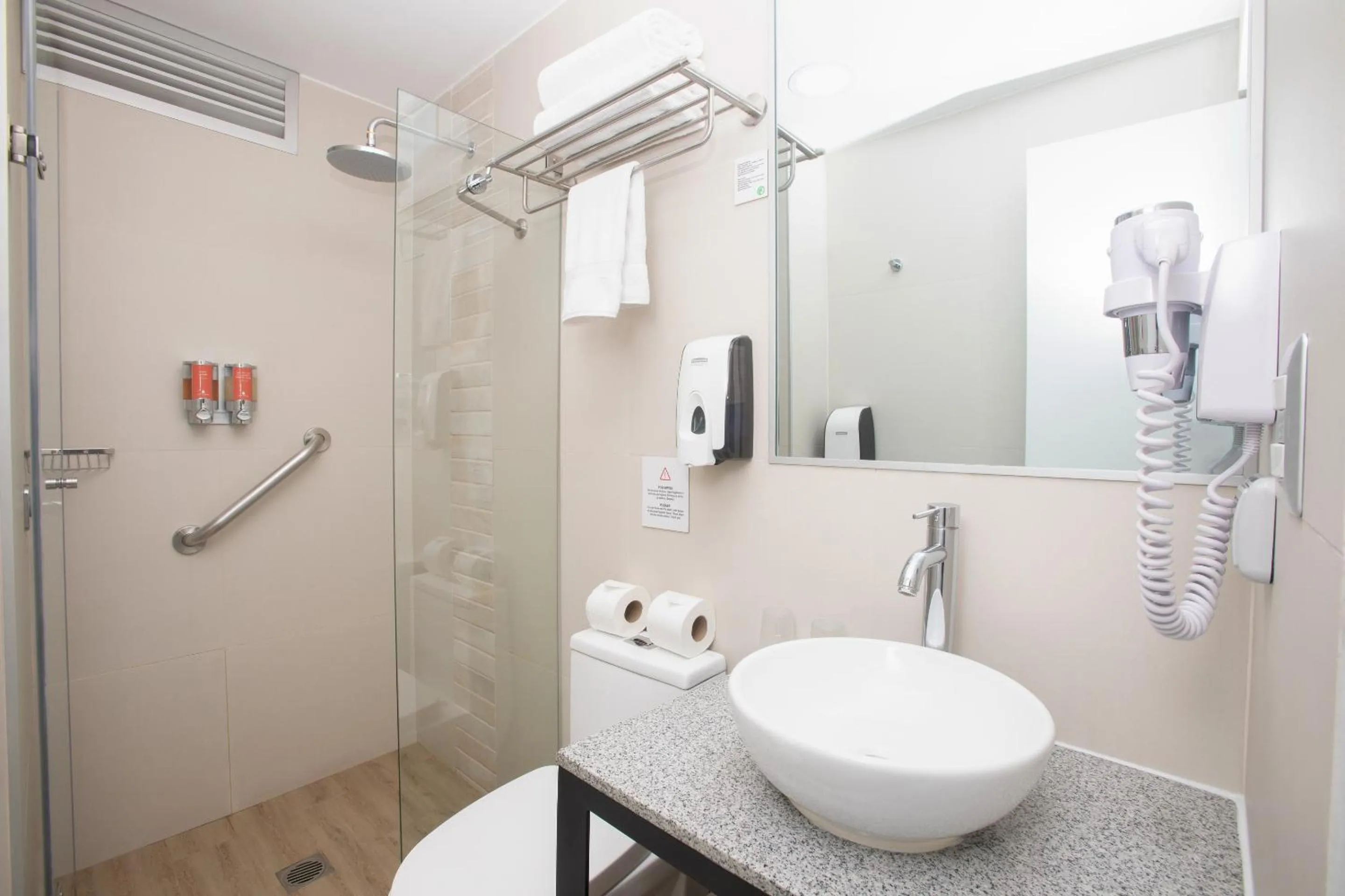 Shower in Casa Andina Standard Cusco Plaza