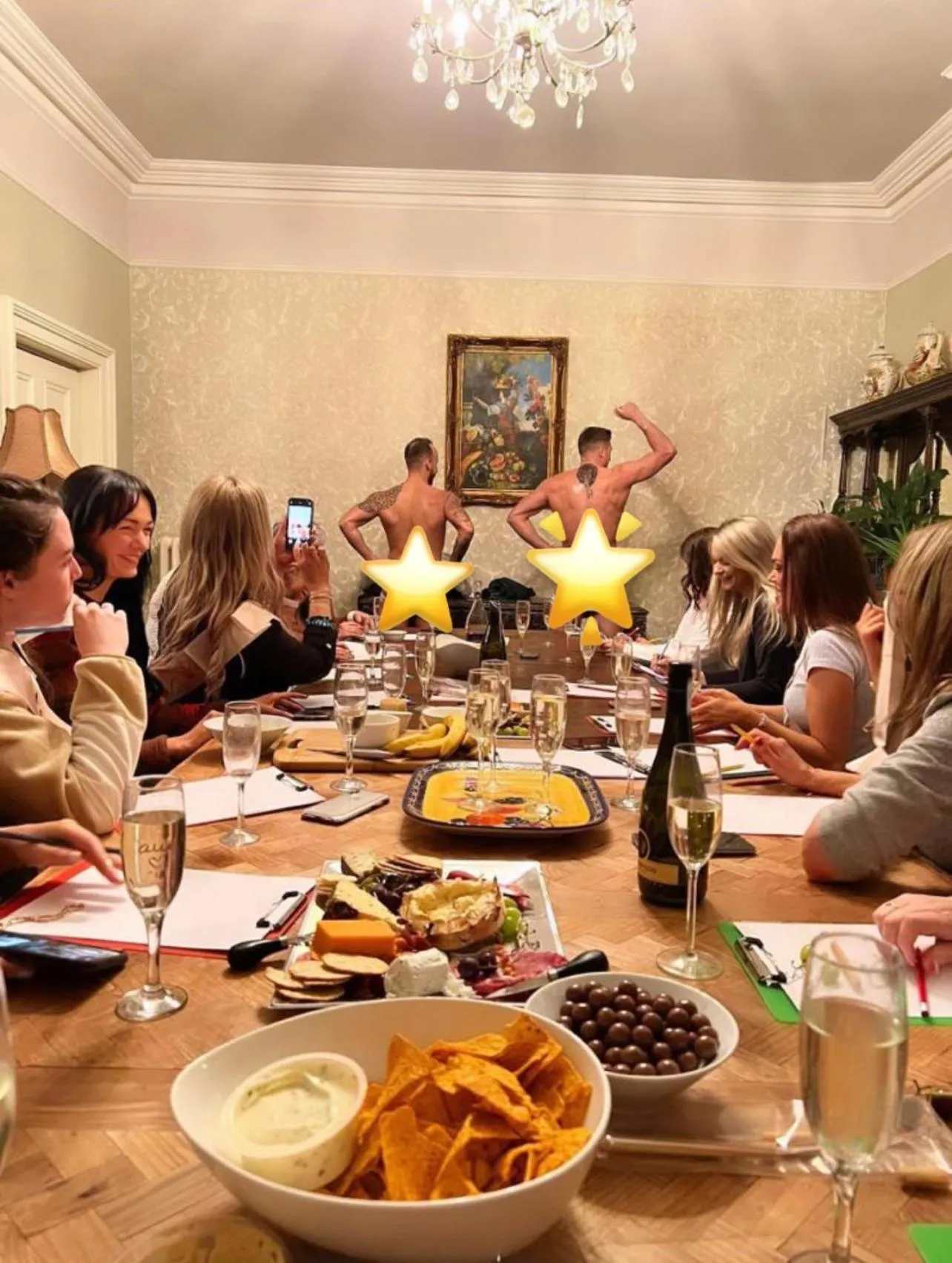 Food and drinks in Clone House Event Villa