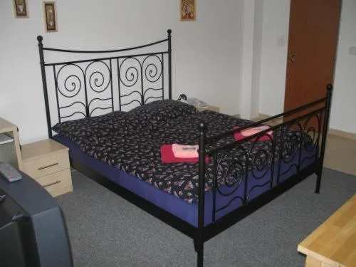 Bed in Pension Zlata Noha