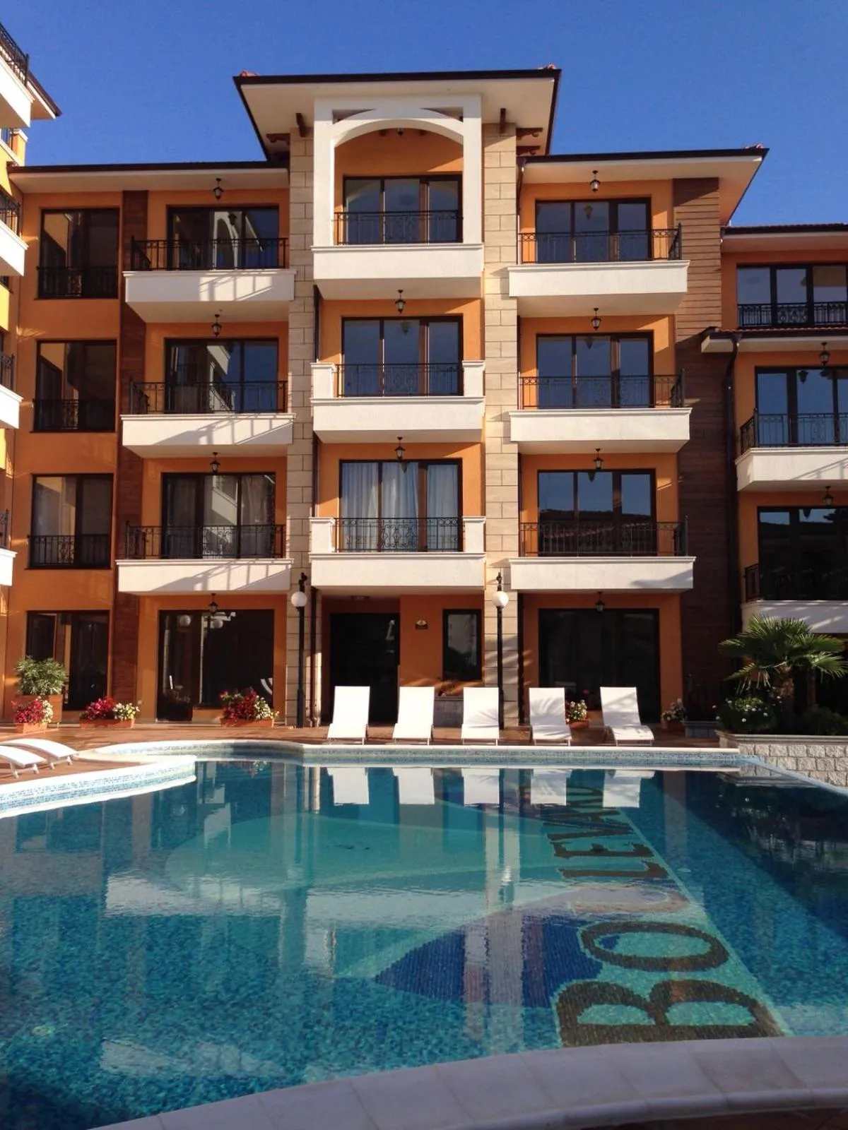 Boulevard Sea Residence