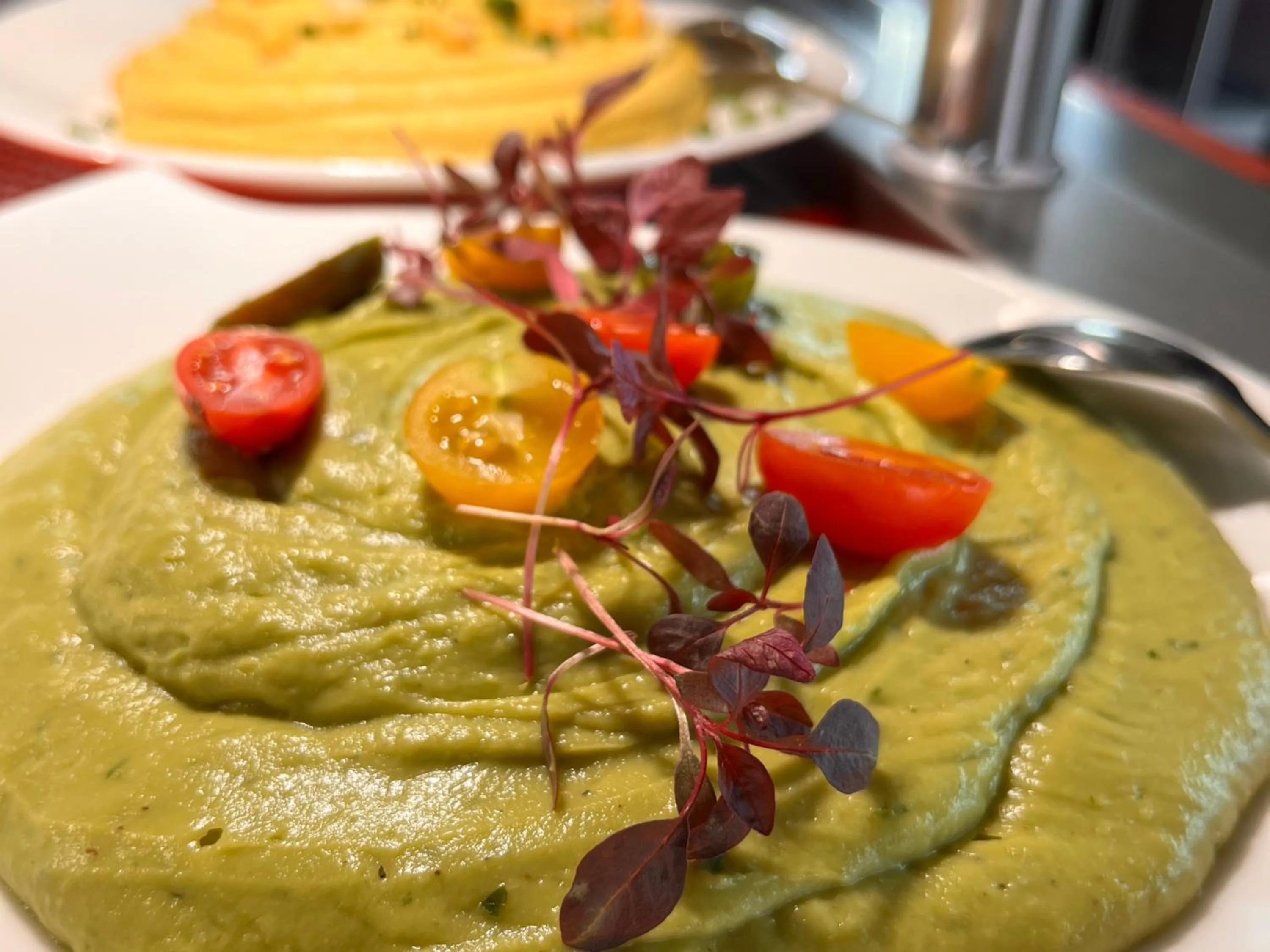 Restaurant/places to eat in Starling Hotel Lausanne