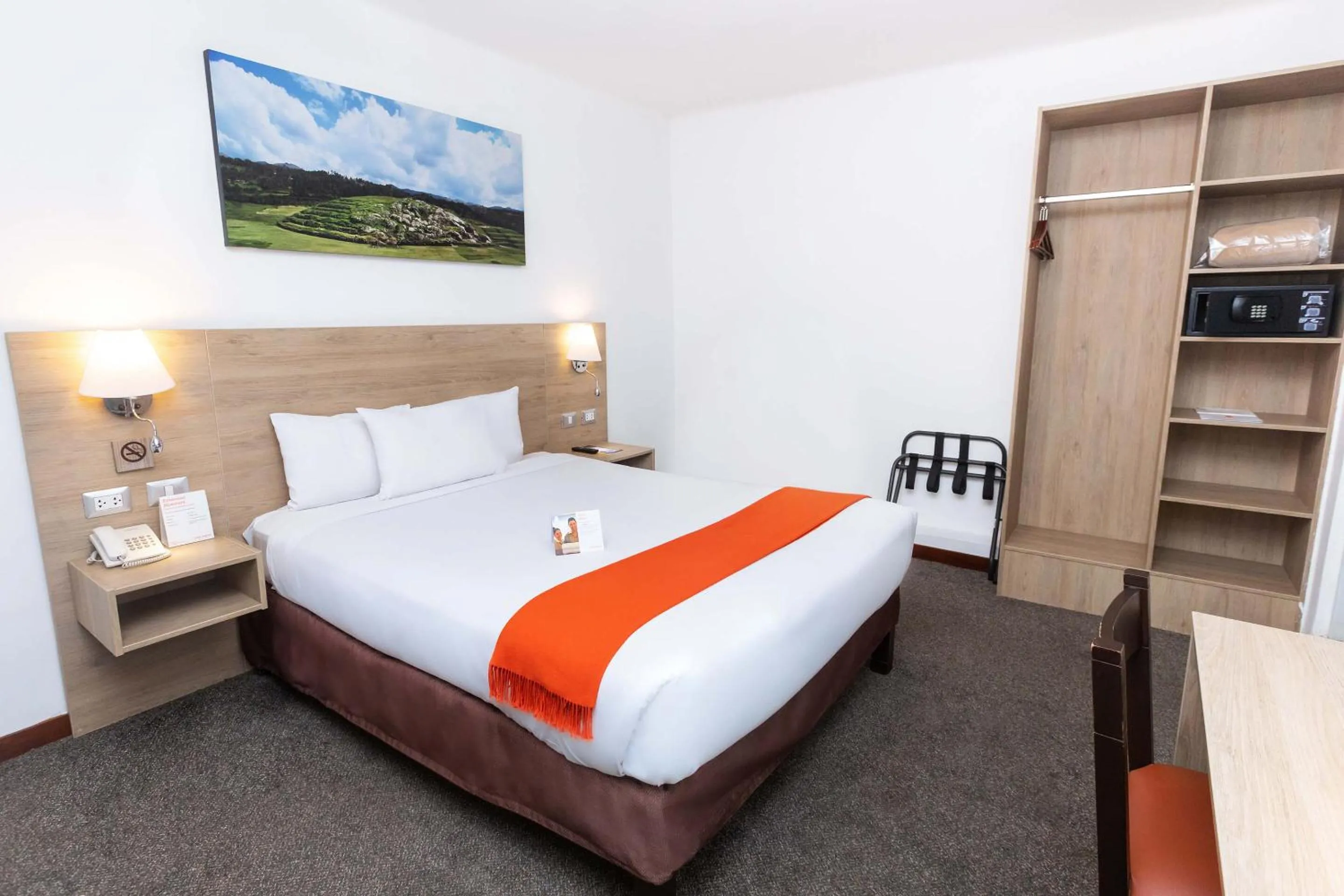 Bedroom, Bed in Casa Andina Standard Cusco Catedral