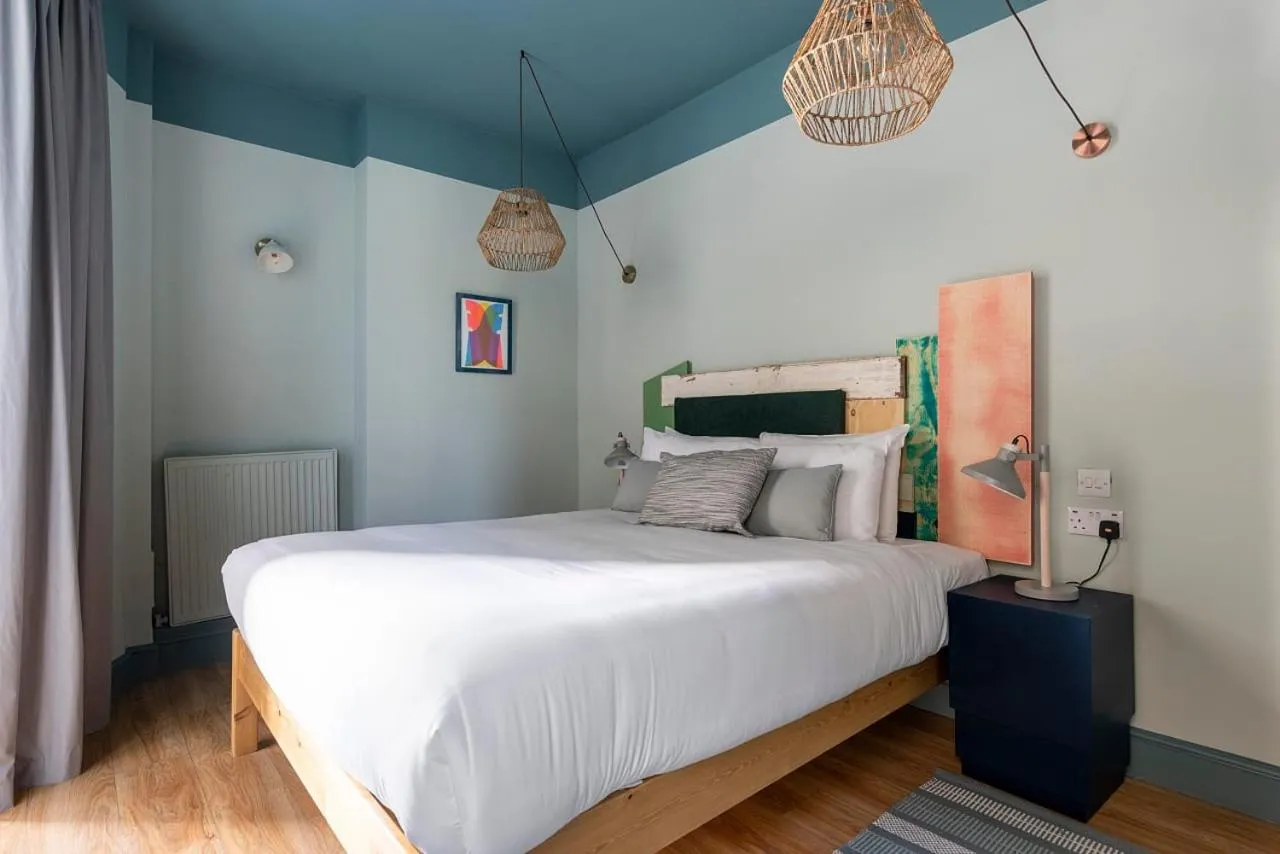 Bed in West Beach Hotel Brighton