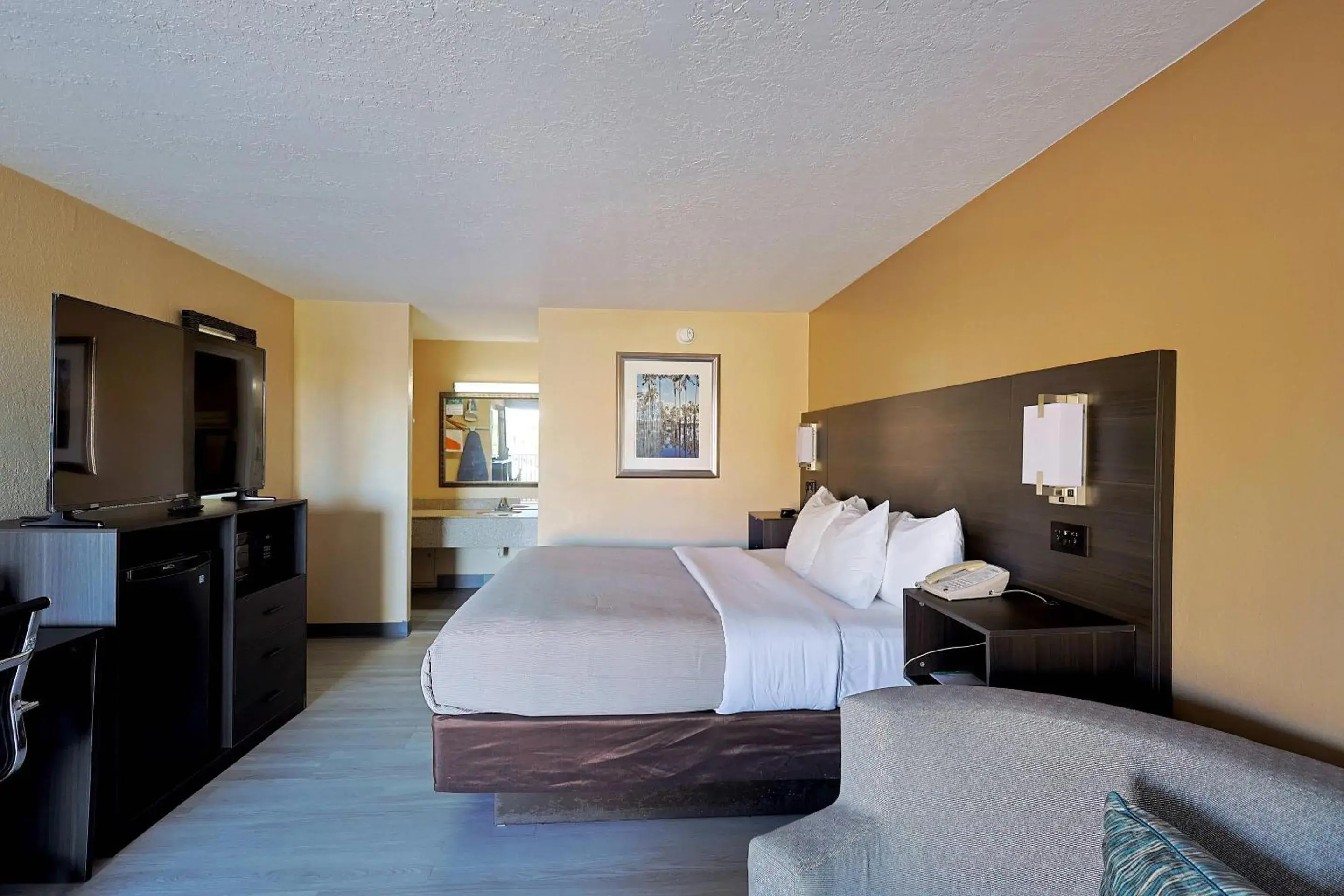 Bedroom, Bed in Quality Inn Kennedy Space Center Bedroom, Bed in Quality Inn Kennedy Space Center