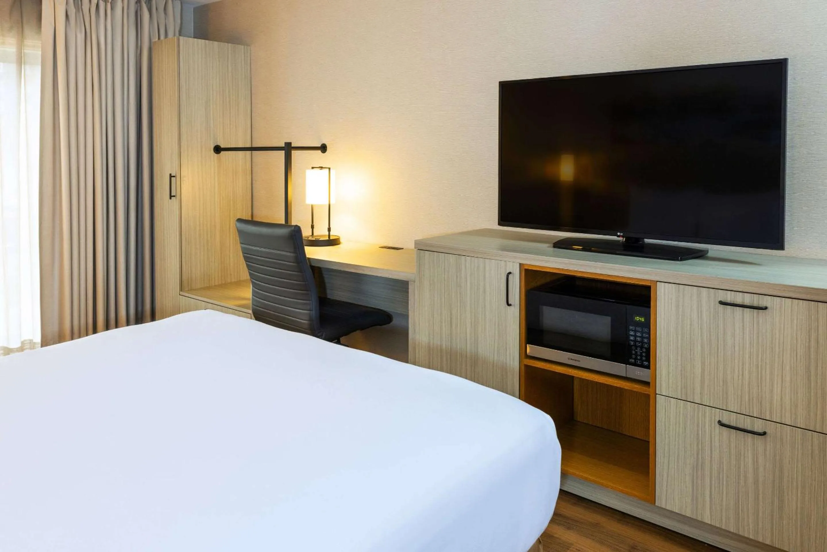 Bedroom, Bed in Comfort Inn