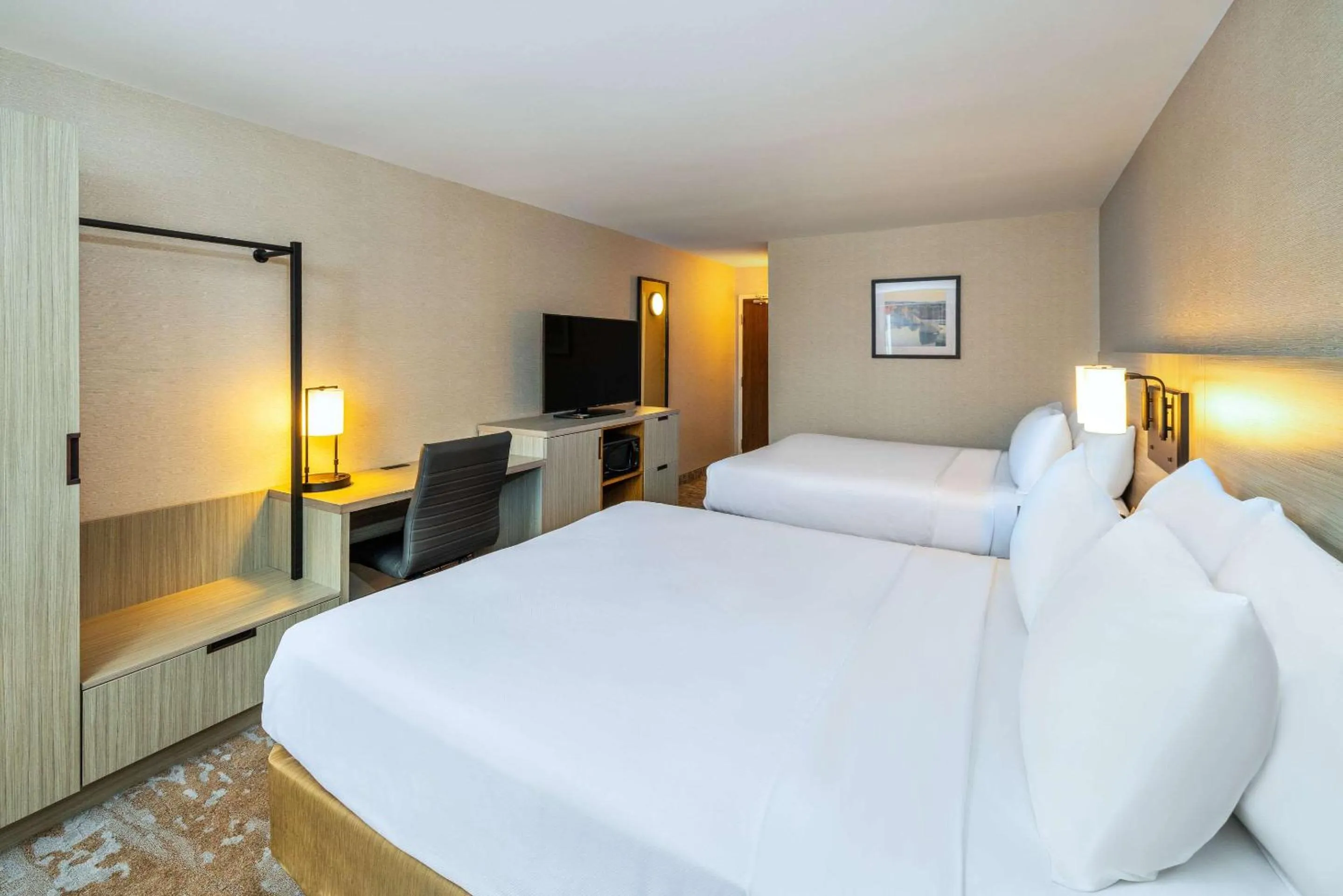 Bedroom, Bed in Comfort Inn