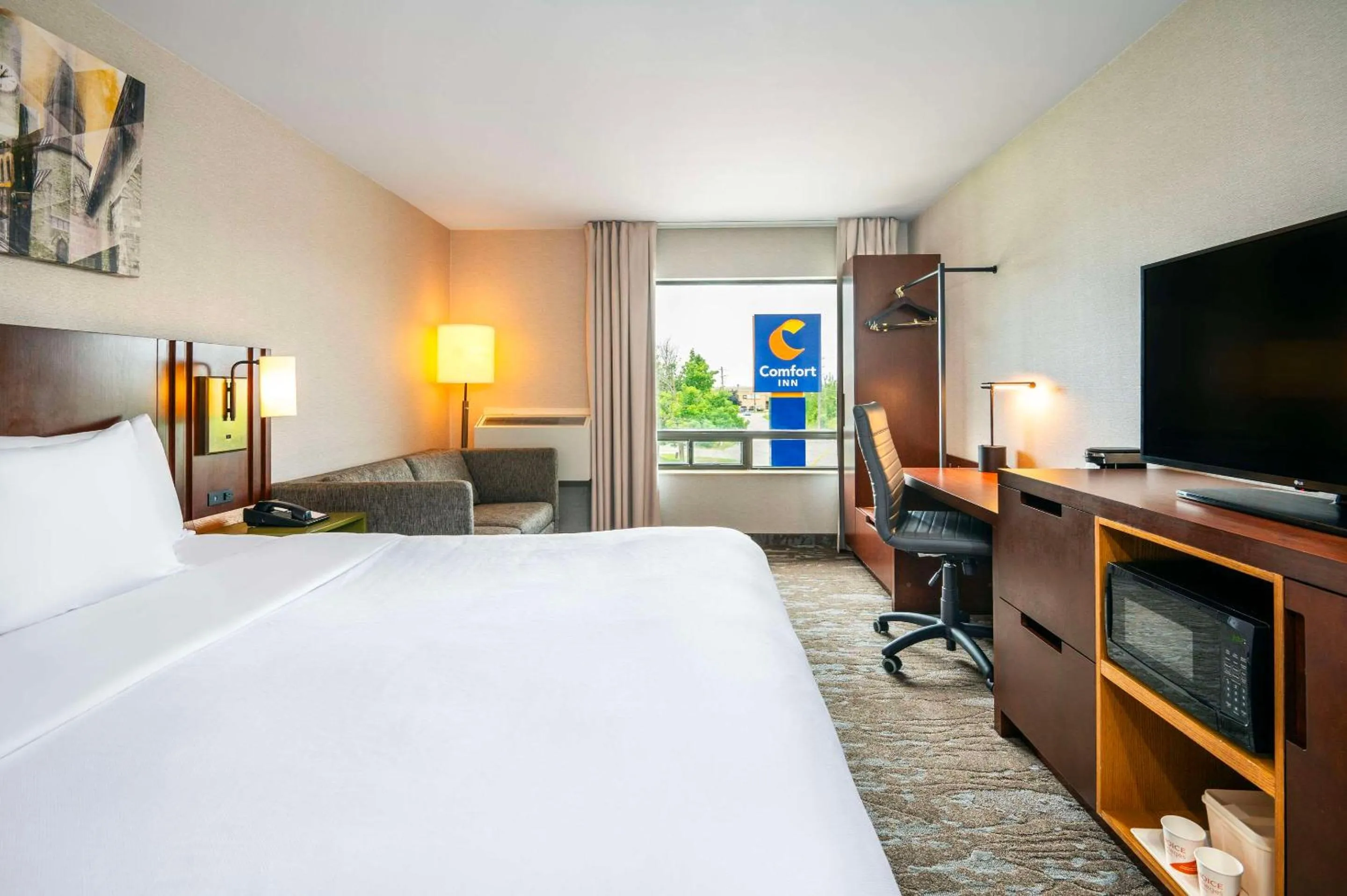 Bedroom, Bed in Comfort Inn