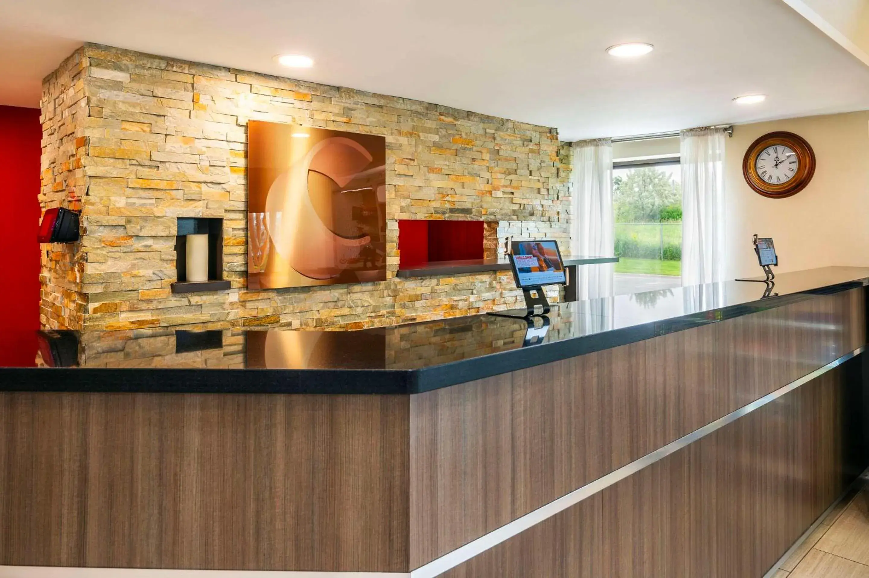 Lobby or reception in Comfort Inn Lobby or reception in Comfort Inn