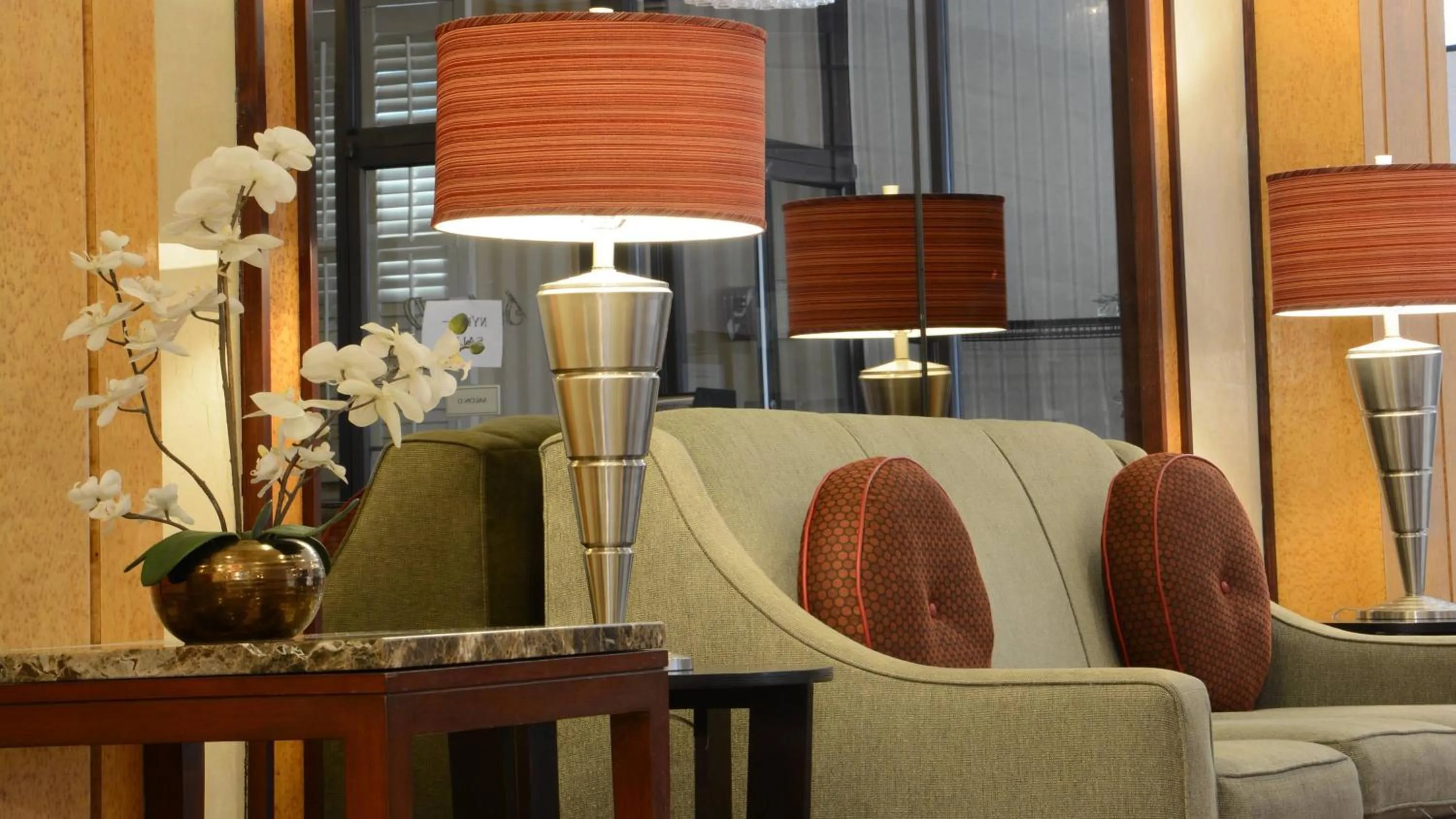 Seating area in Adria Hotel and Conference Center