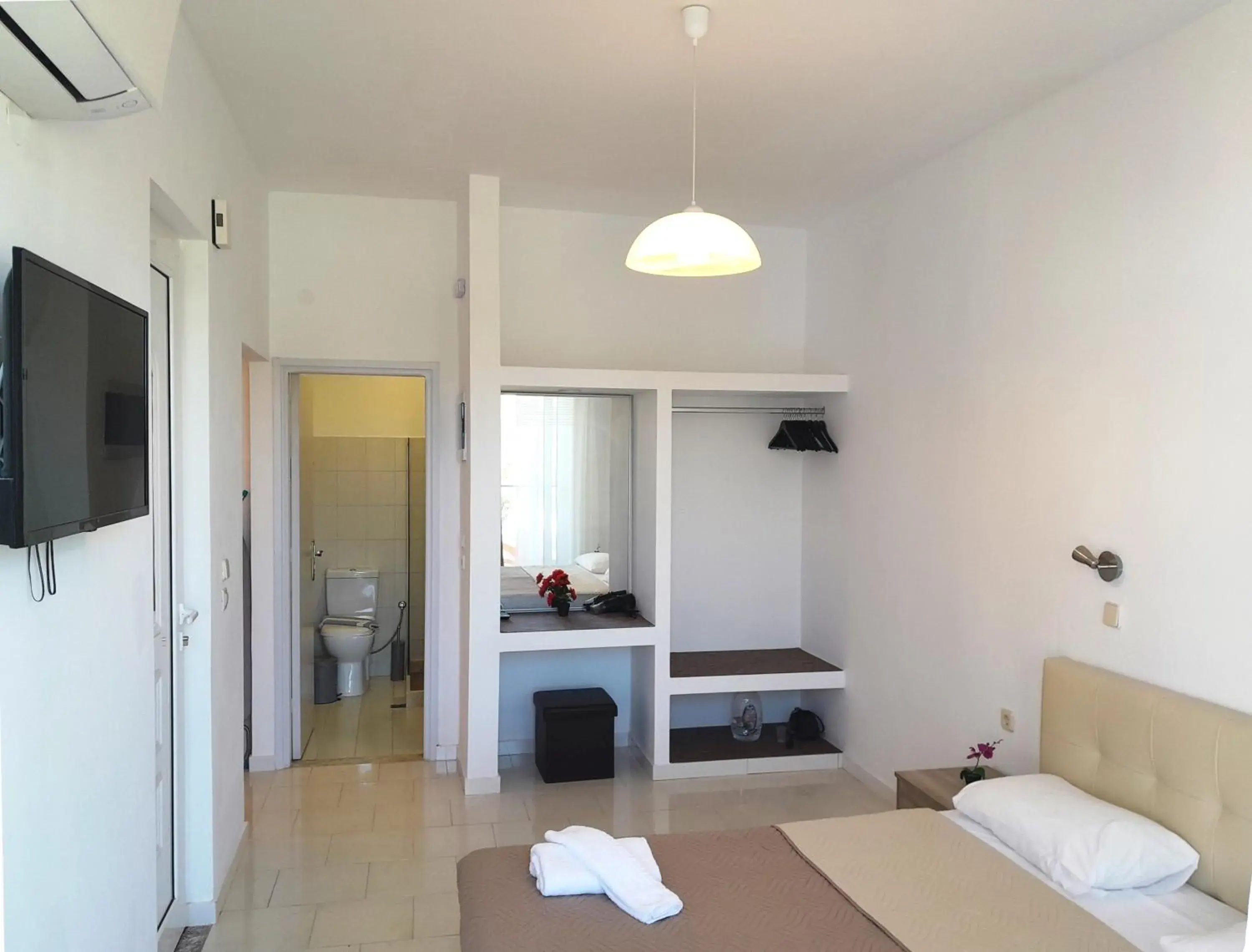 Apartment - single occupancy - Ground Floor in Villa Maroula Apartment - single occupancy - Ground Floor in Villa Maroula
