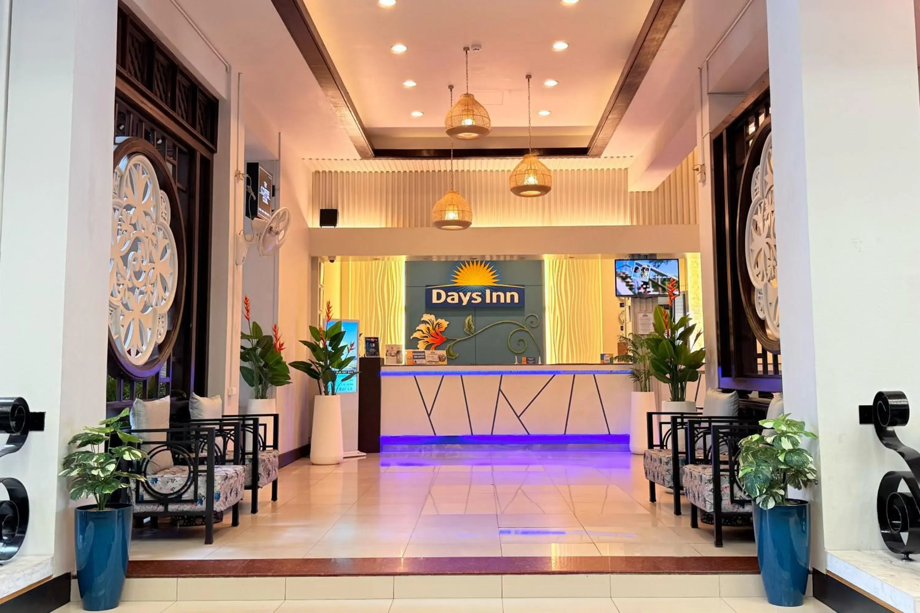 Lobby or reception in Days Inn by Wyndham Patong Beach Lobby or reception in Days Inn by Wyndham Patong Beach