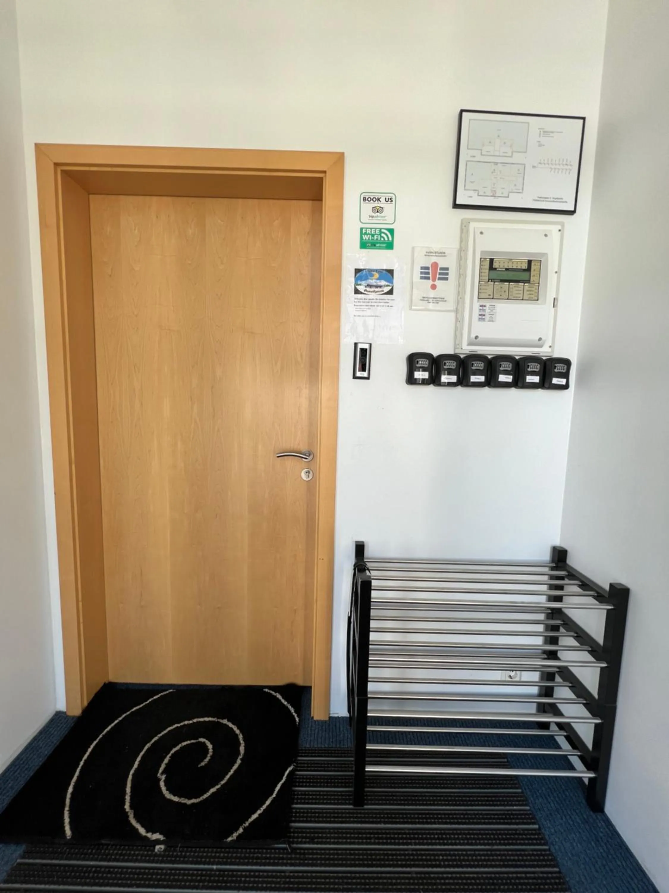 Media Luna Guesthouse