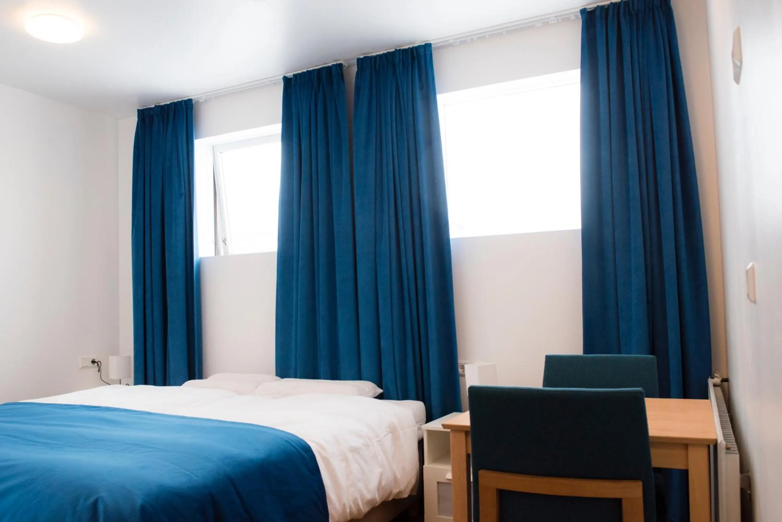 Coffee/tea facilities, Bed in Media Luna Guesthouse