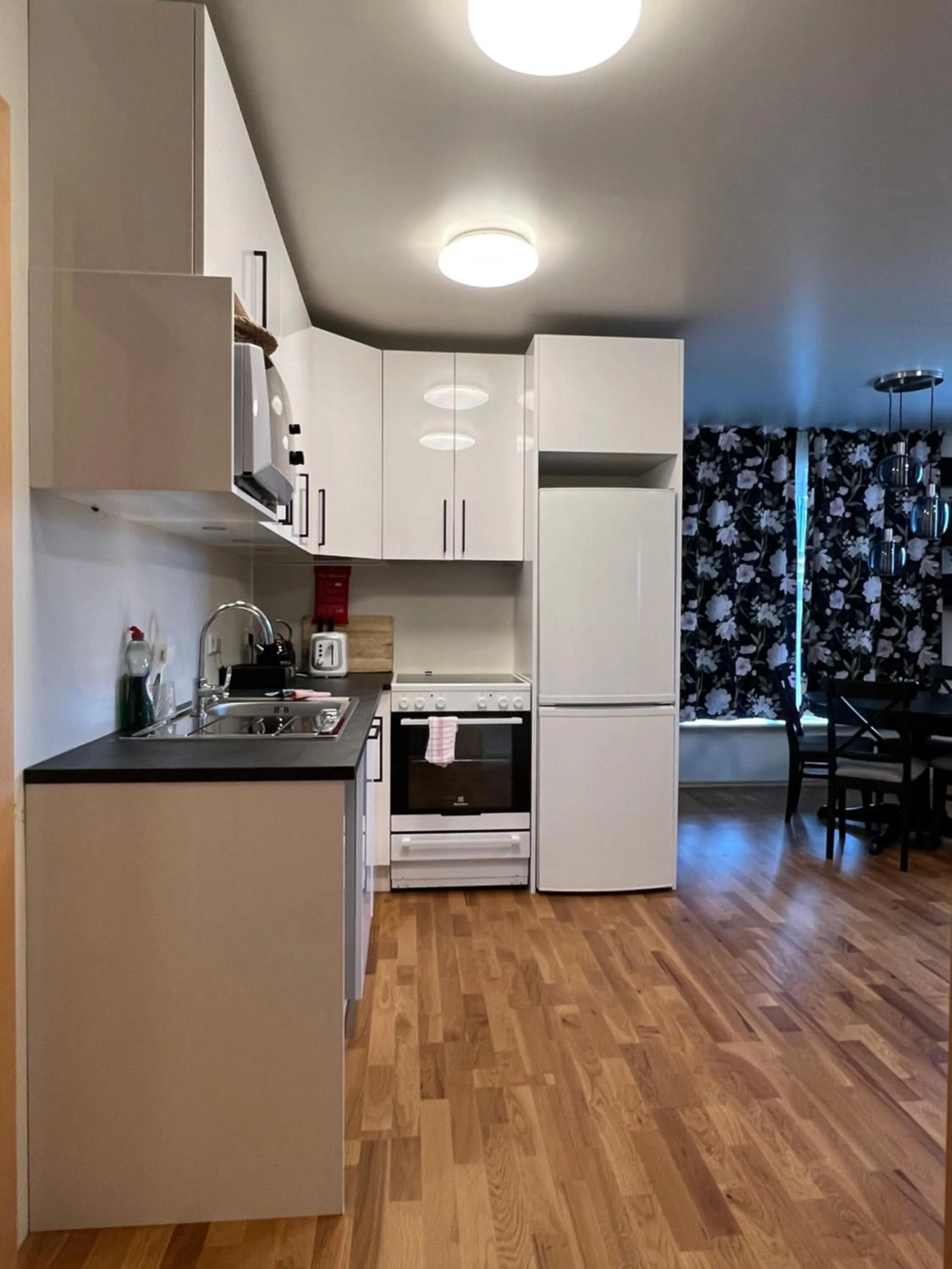 Media Luna Guesthouse