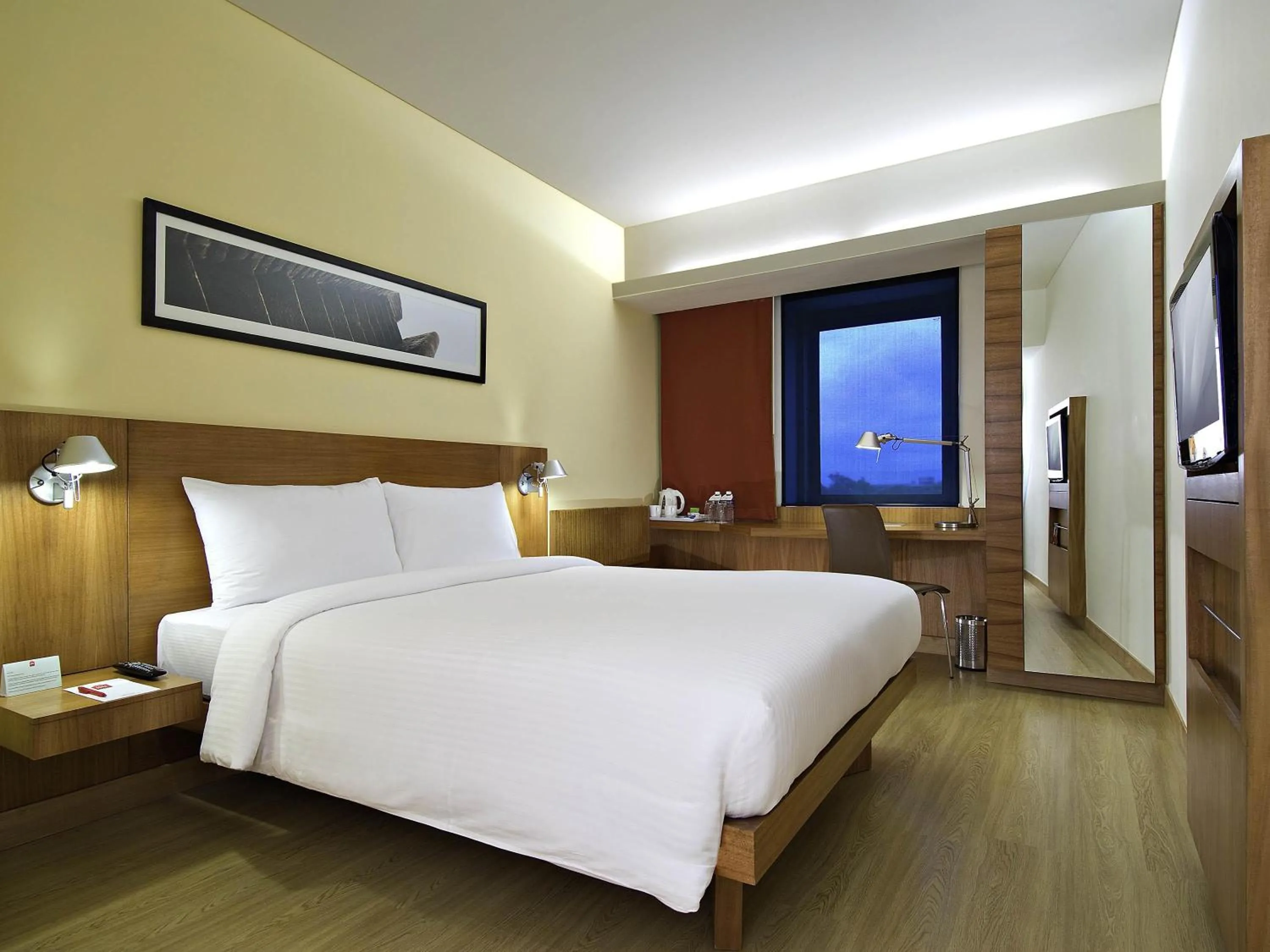 Bedroom, Bed in ibis Pune Viman Nagar - An Accor Brand