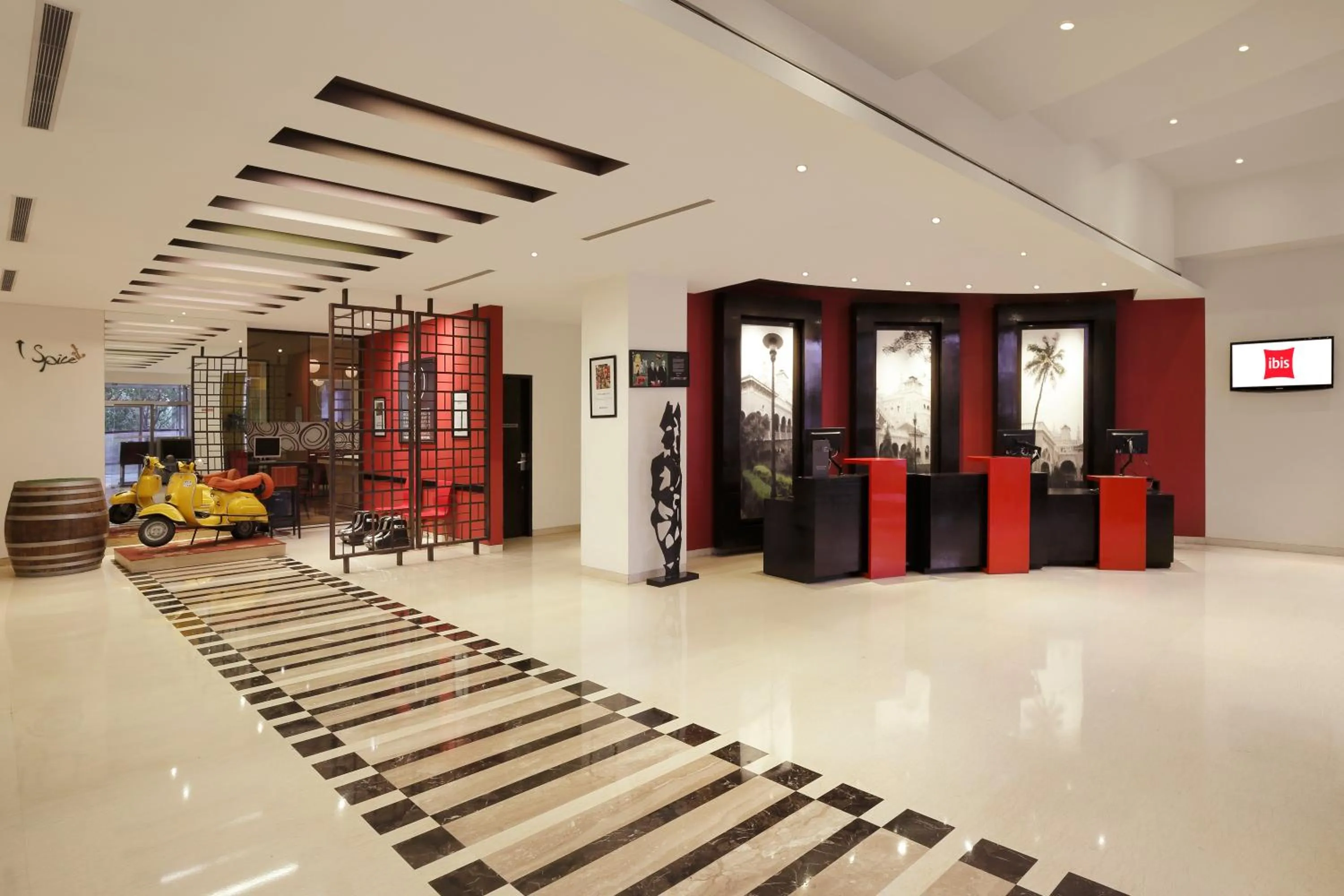 Lobby or reception in ibis Pune Viman Nagar - An Accor Brand