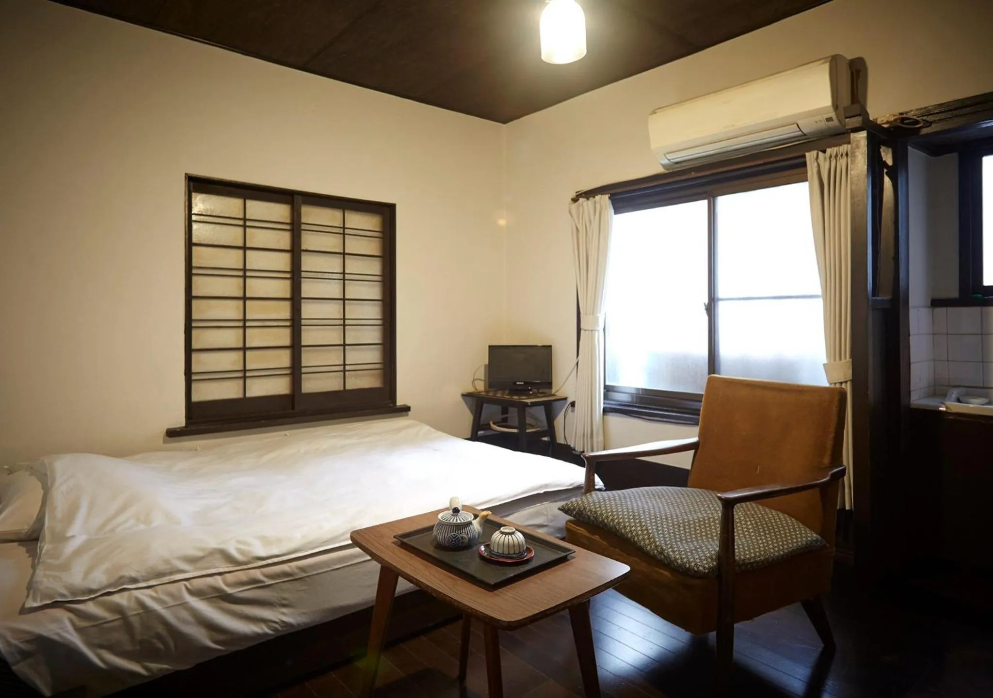 Photo of the whole room, Bed in Takeyaso Ryokan