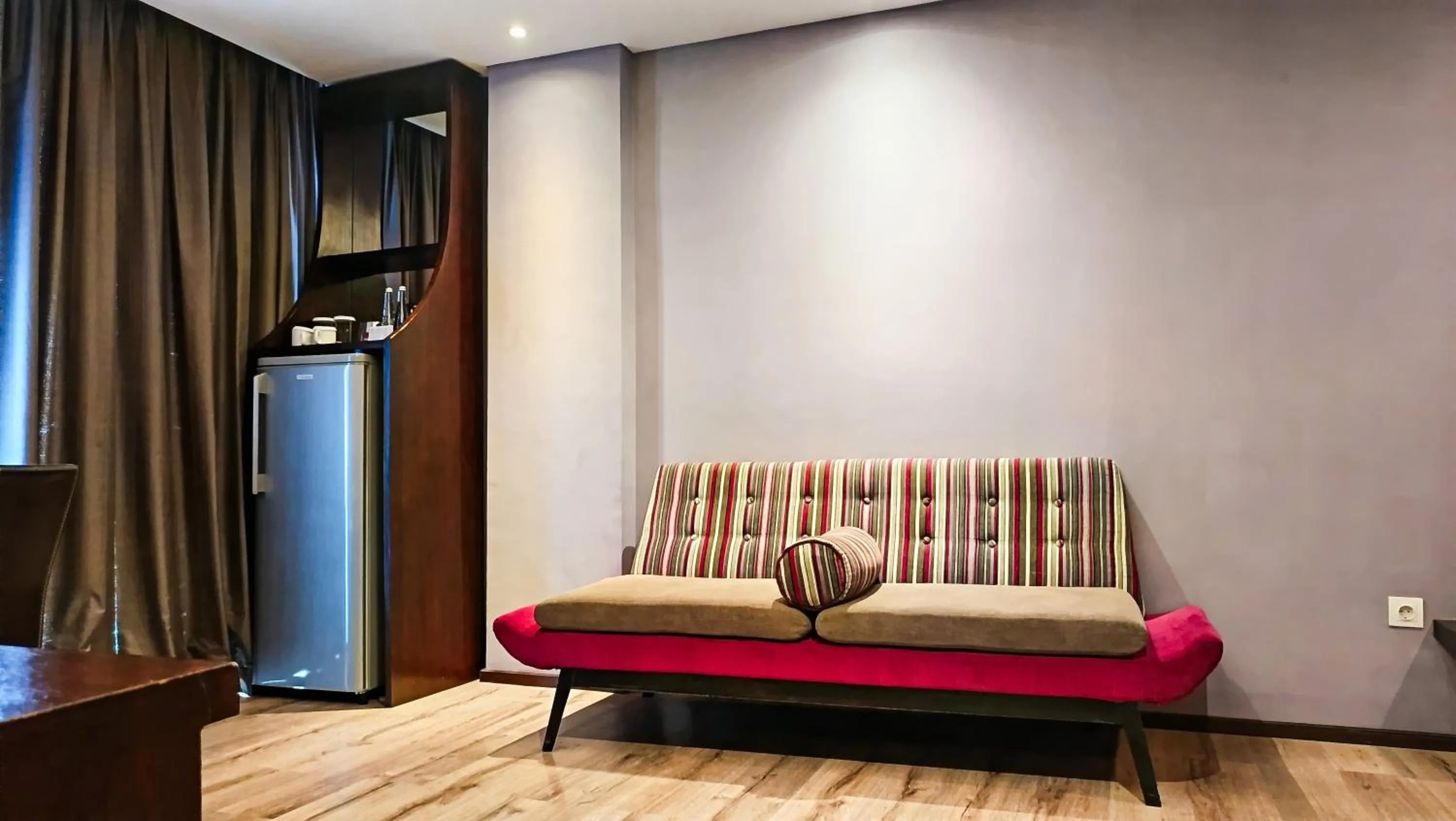 Living room in Mercure Surabaya Grand Mirama