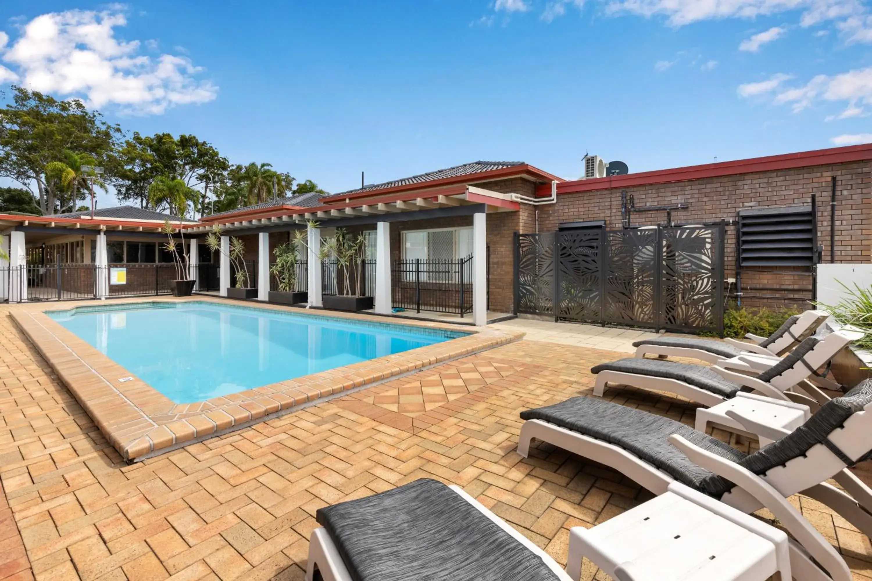 Pool view in Zebra Motel Pool view in Zebra Motel