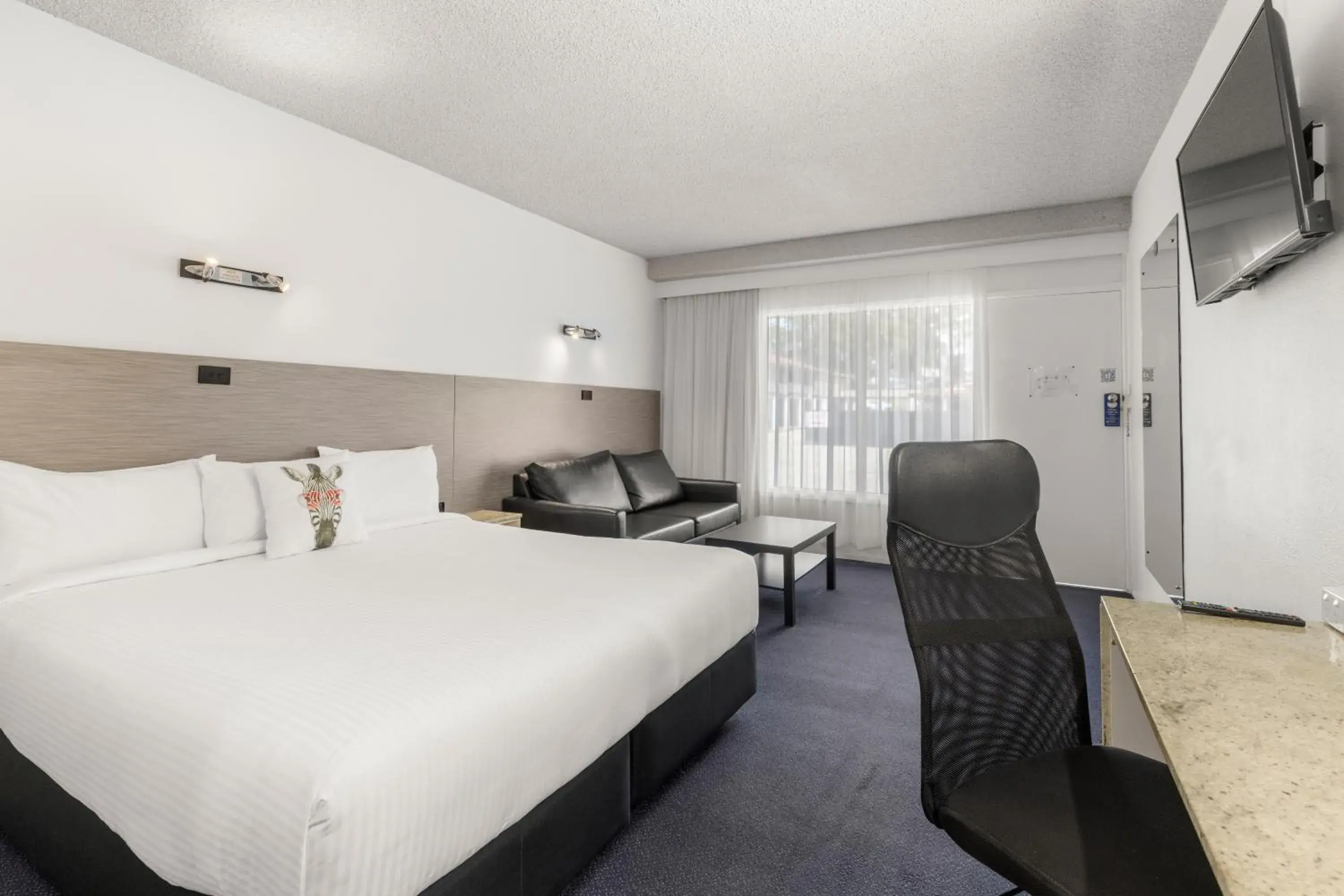 View (from property/room), Bed in Zebra Motel View (from property/room), Bed in Zebra Motel