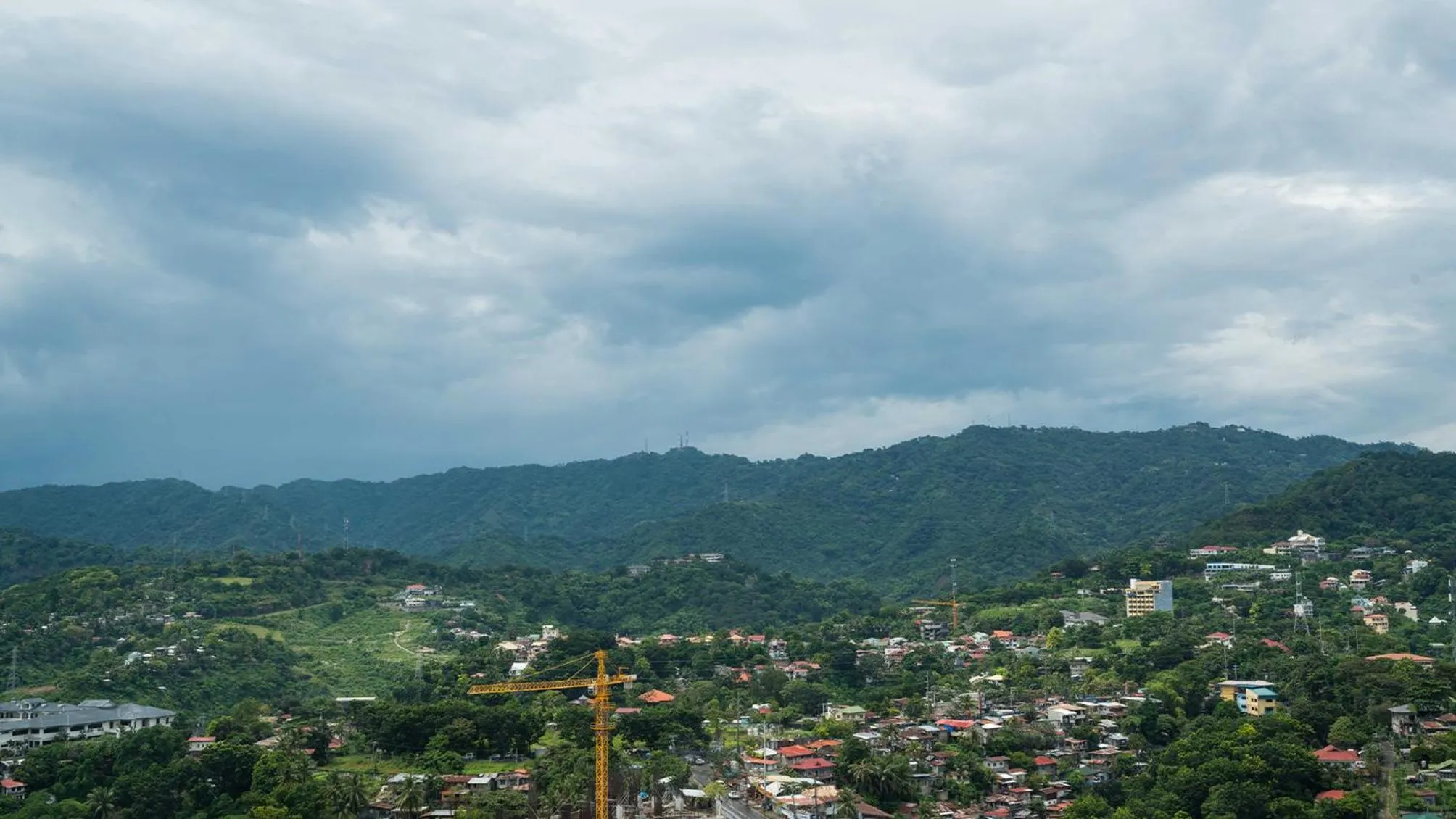 Property building in Marco Polo Plaza Cebu