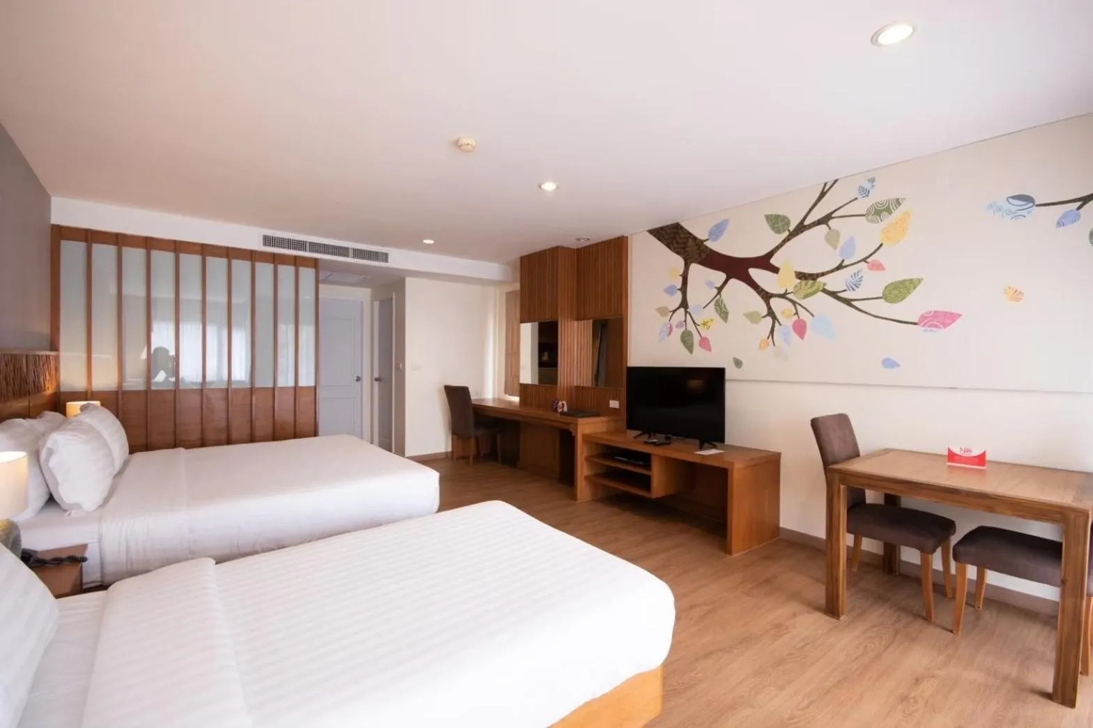 Photo of the whole room, Bed in Areca Lodge