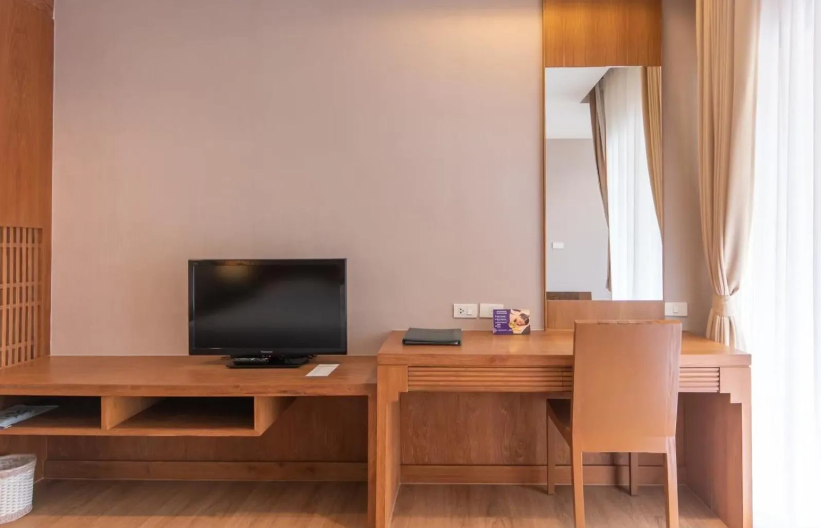 TV and multimedia in Areca Lodge