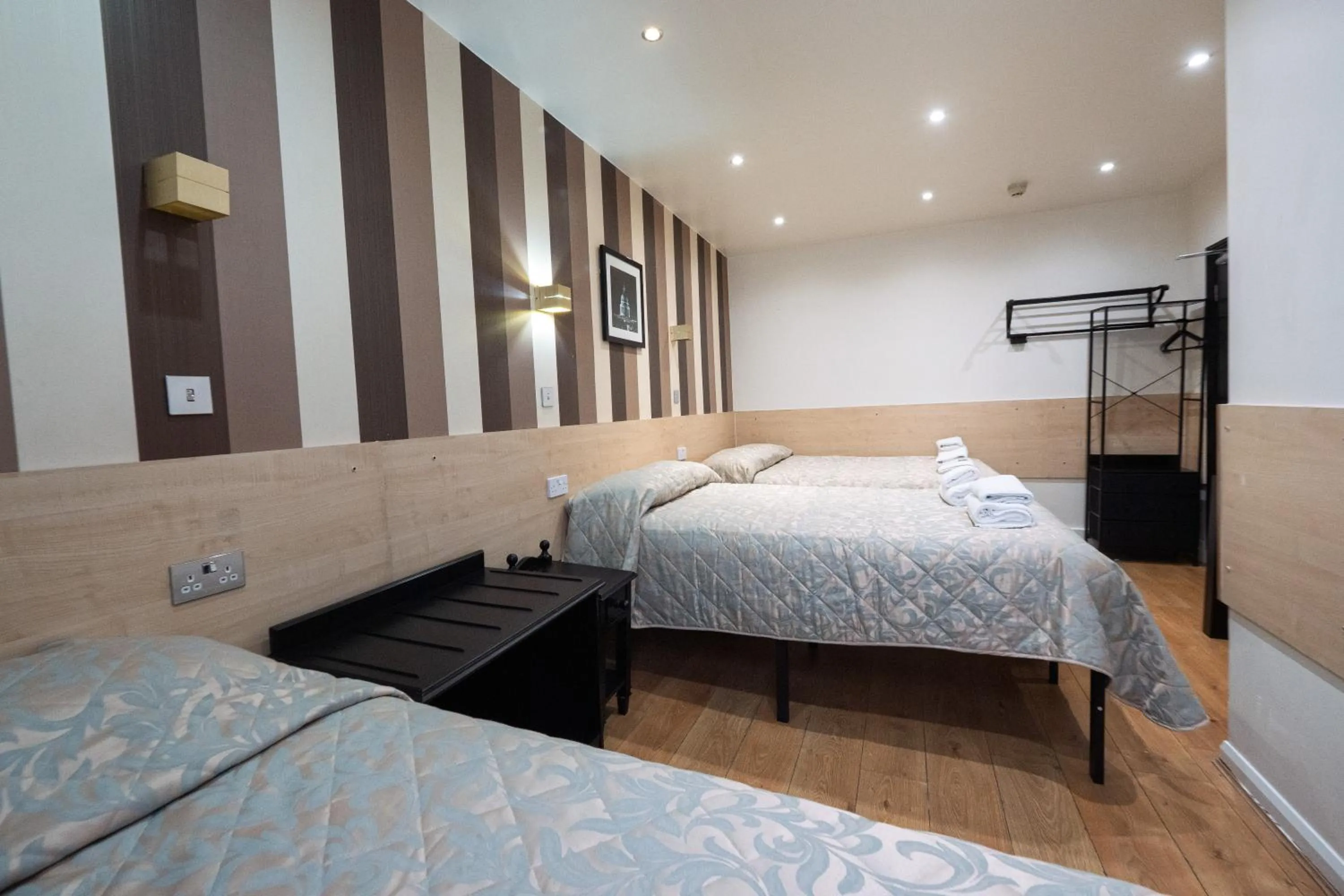 Bed in St George Hotel Paddington