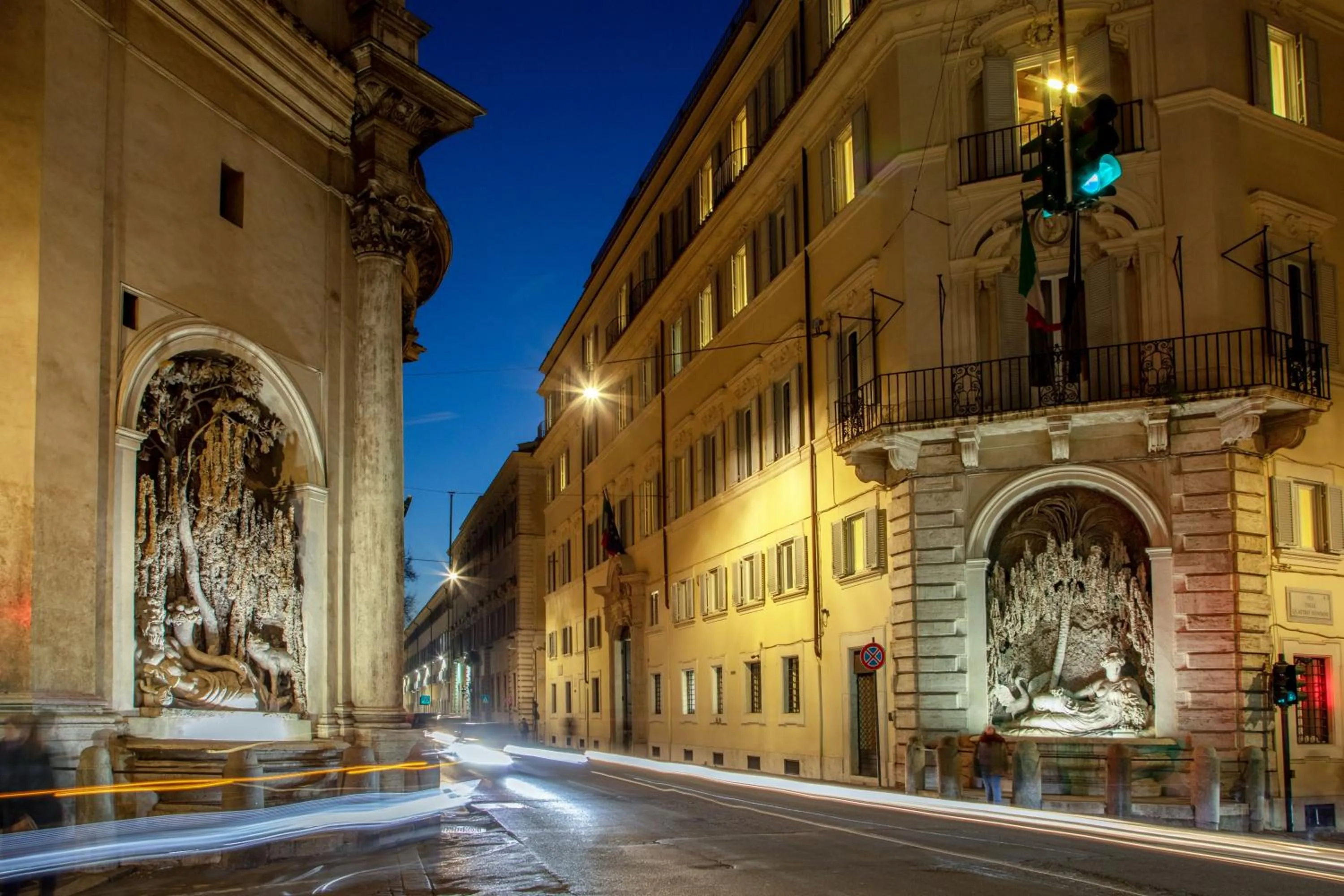 Nearby landmark in Avignonesi Suites - CA Domus Collection