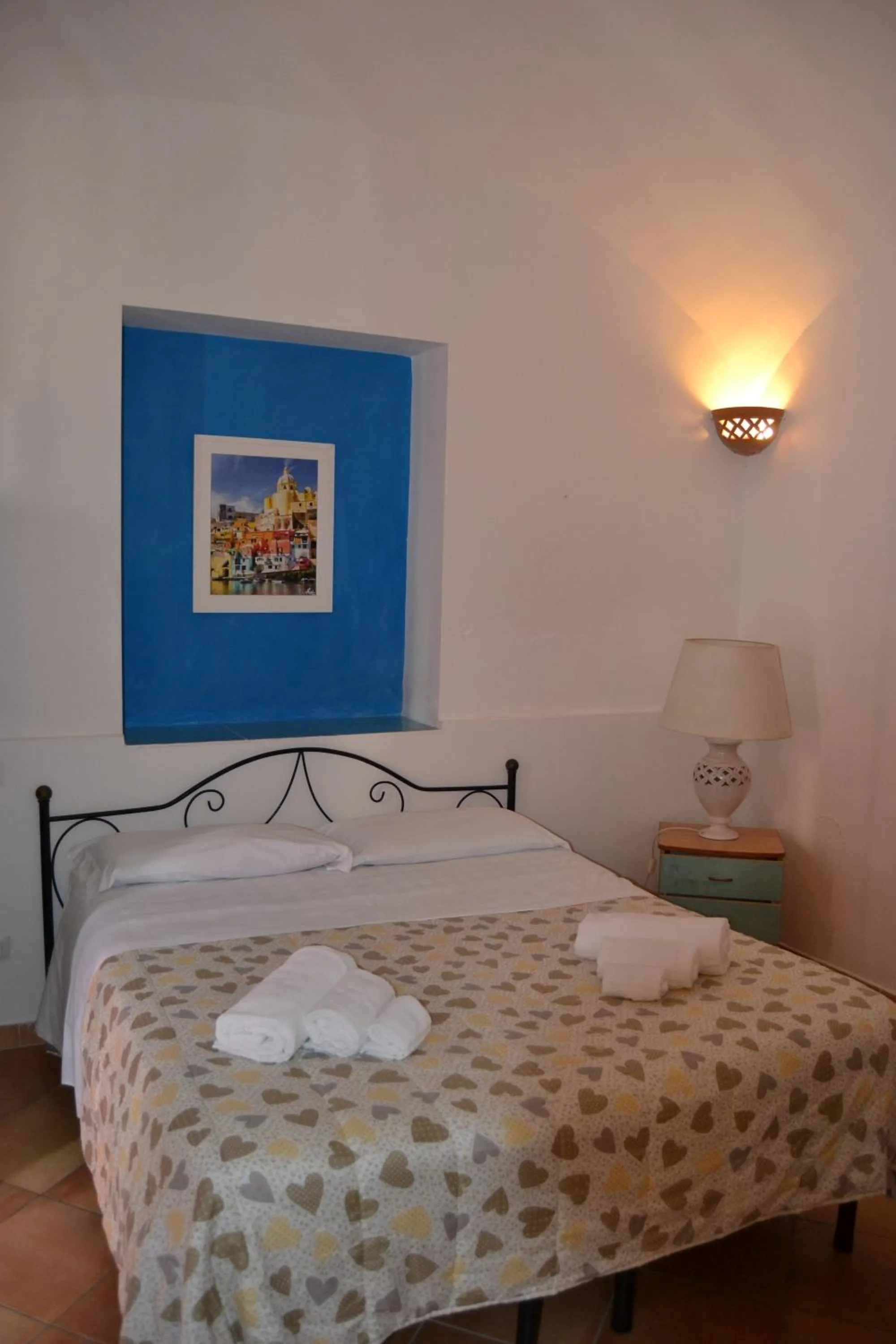 Bed in Il Borghetto Apartments & Rooms