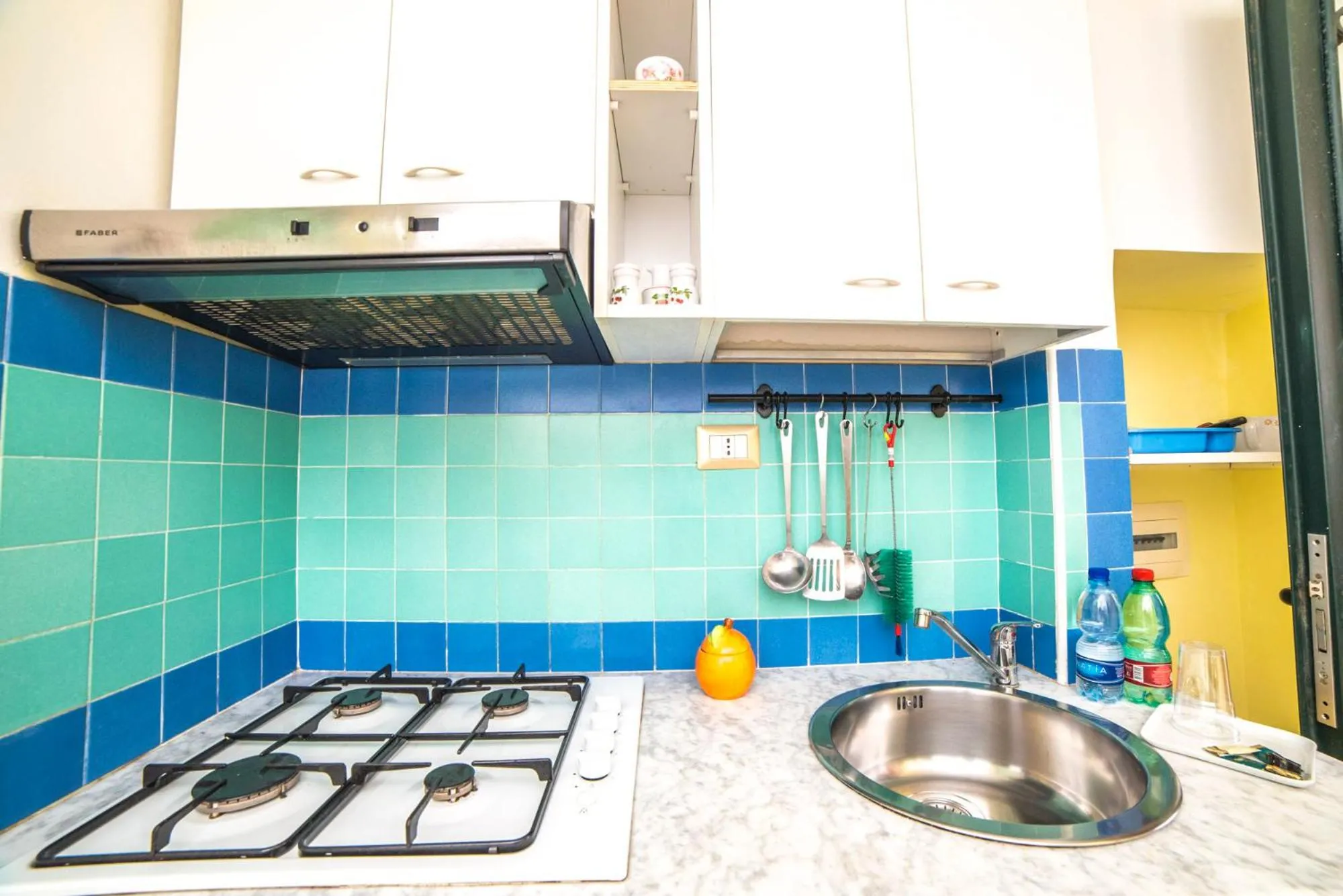 Kitchen or kitchenette in Il Borghetto Apartments & Rooms