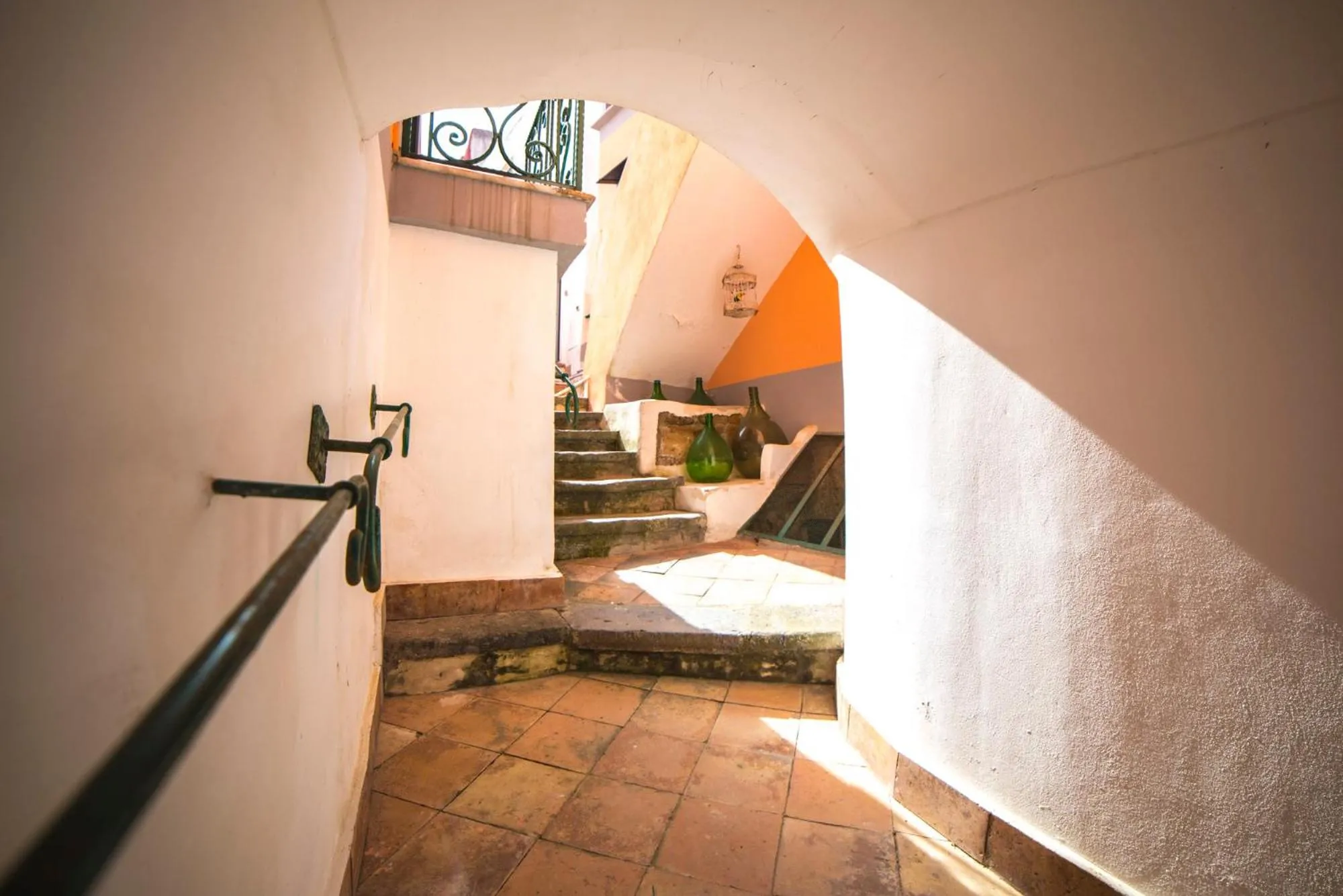 Decorative detail, Bed in Il Borghetto Apartments & Rooms