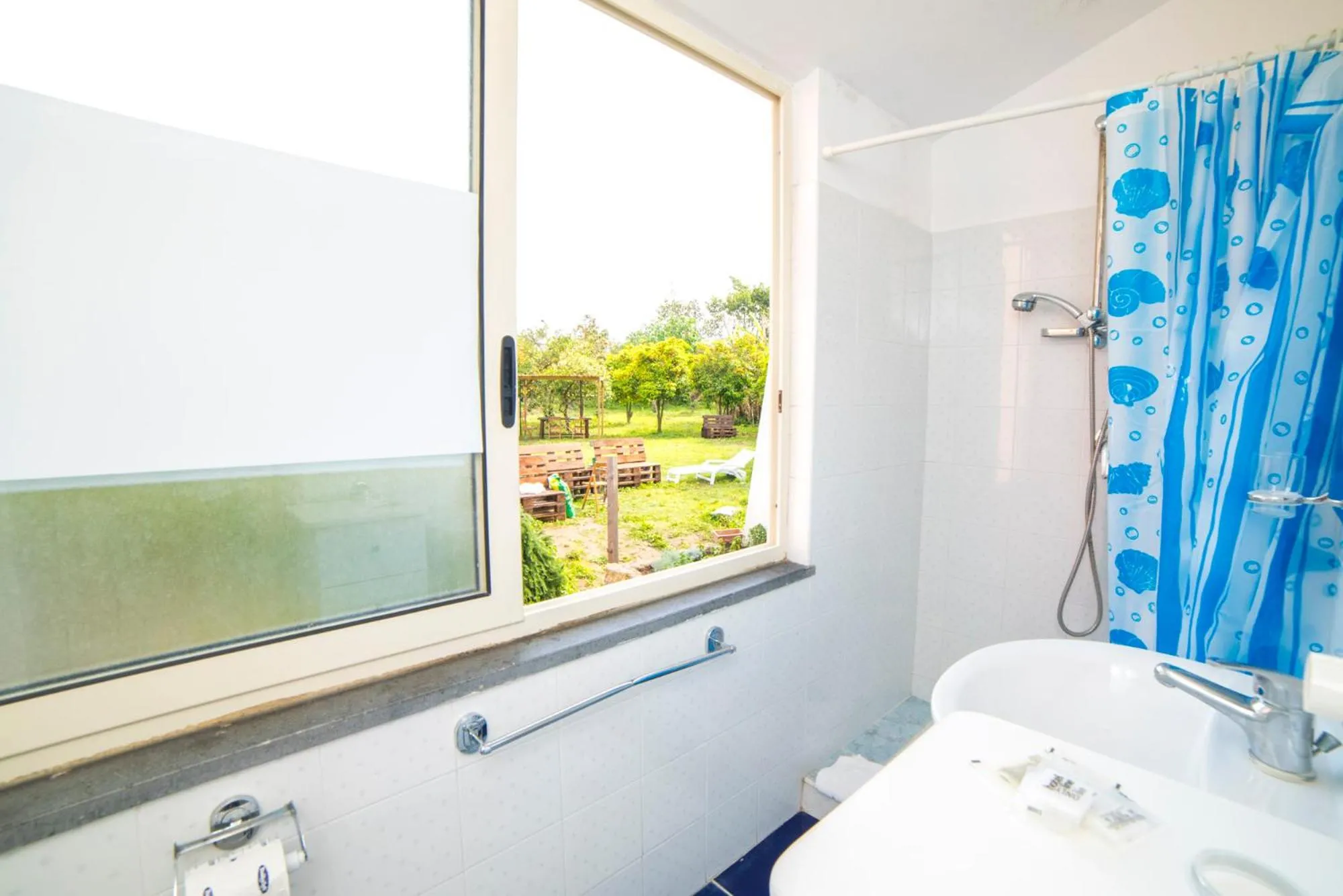 Bathroom in Il Borghetto Apartments & Rooms
