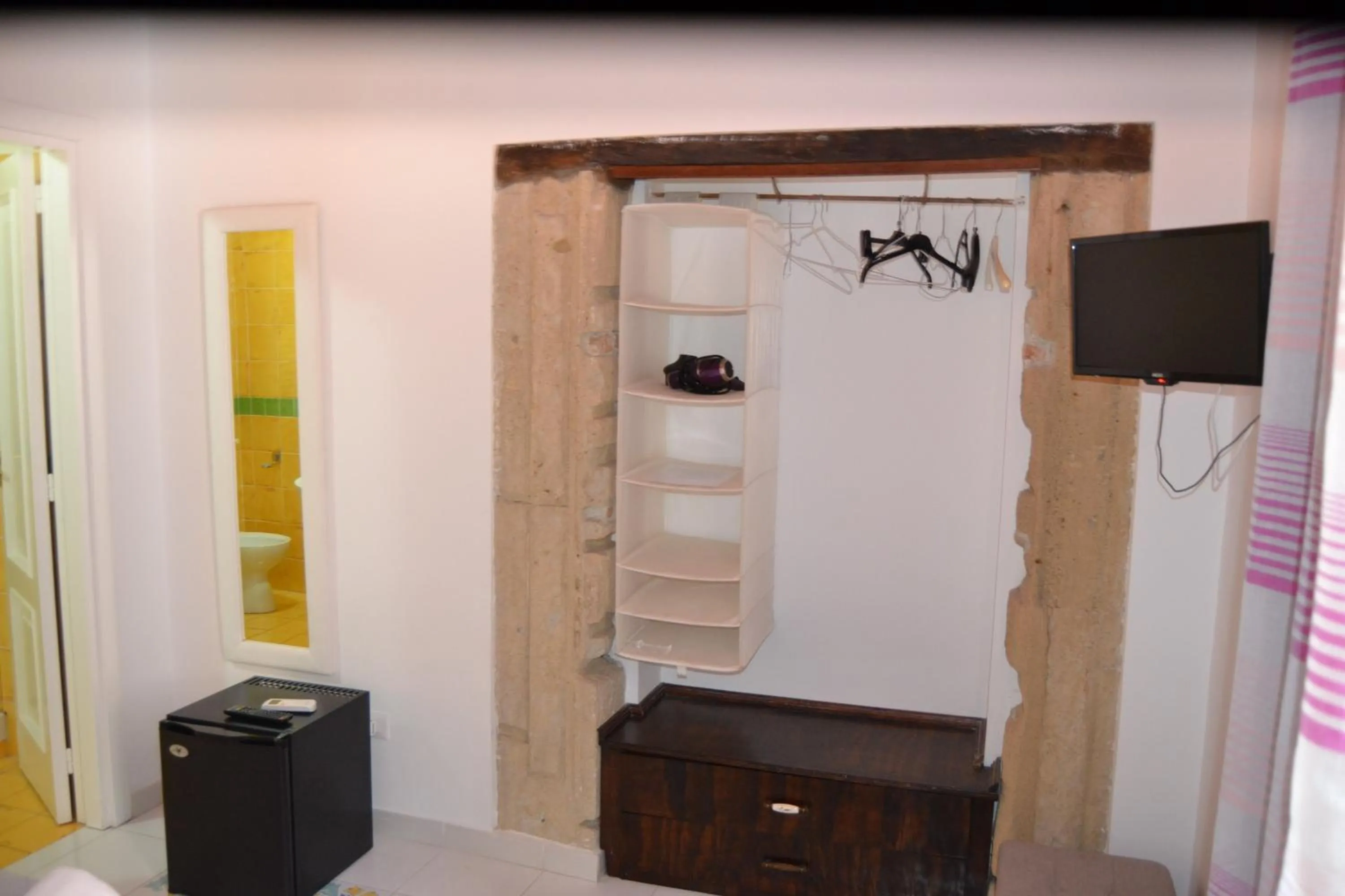 Il Borghetto Apartments & Rooms