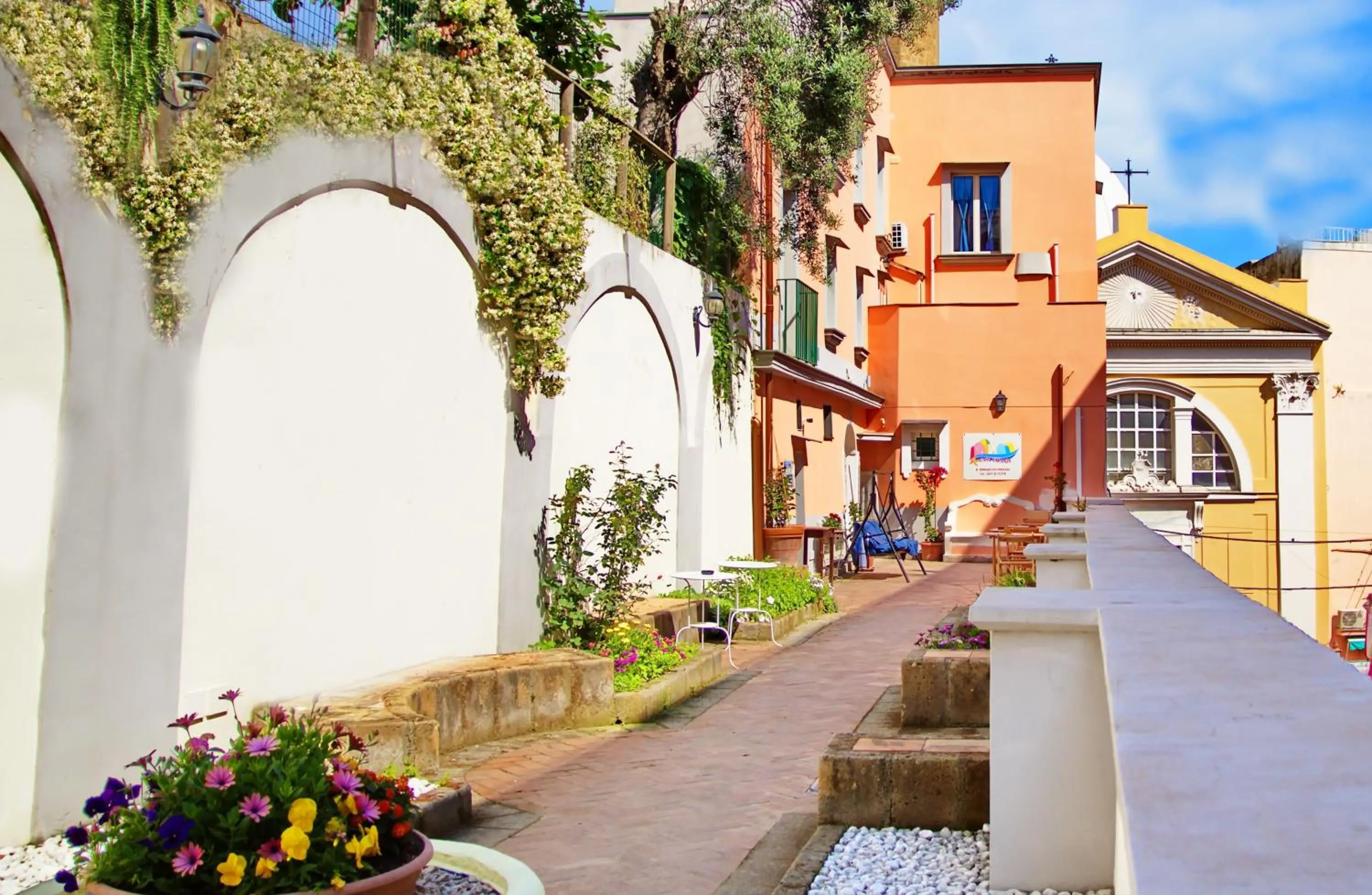 Property building in Il Borghetto Apartments & Rooms