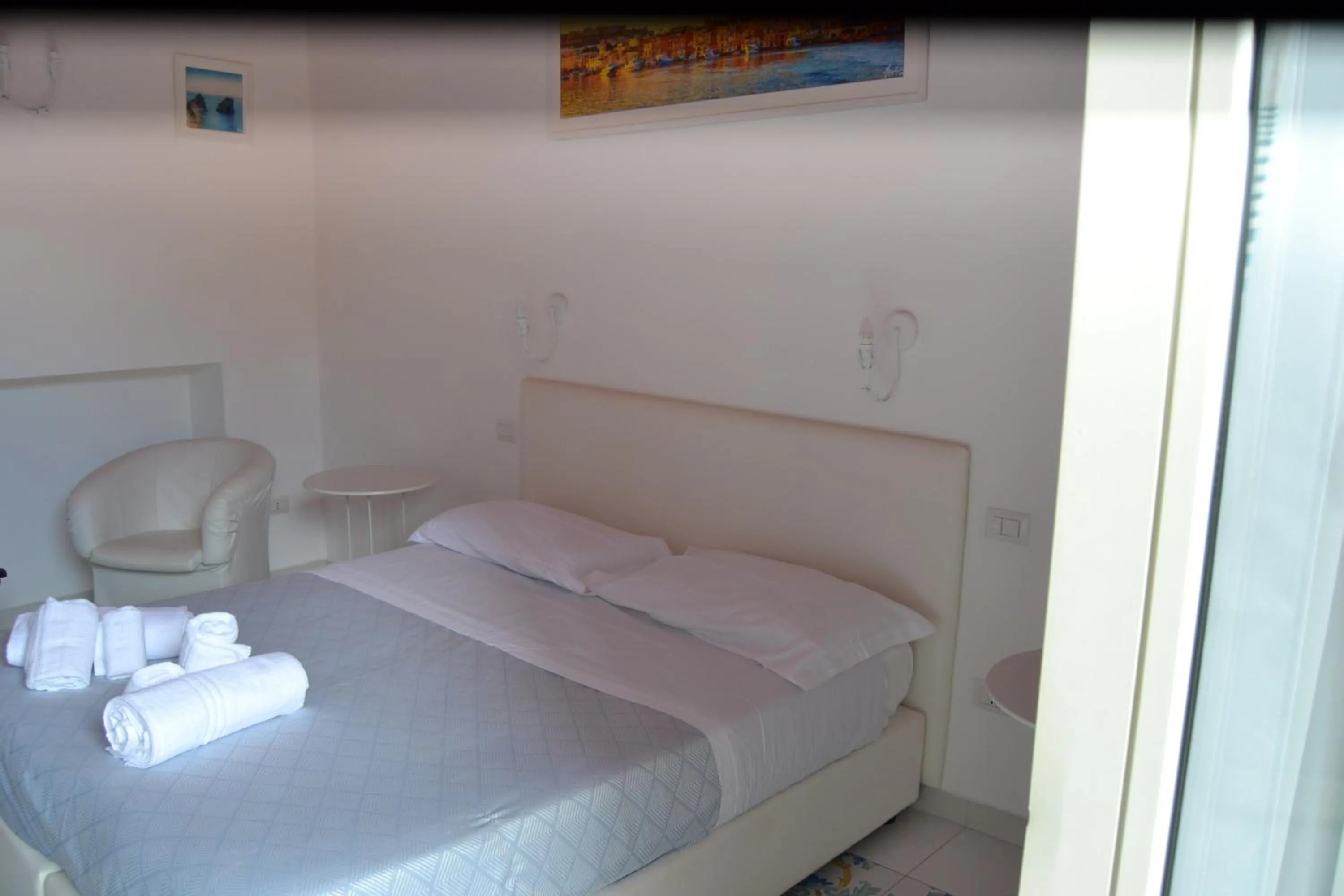 Bed in Il Borghetto Apartments & Rooms