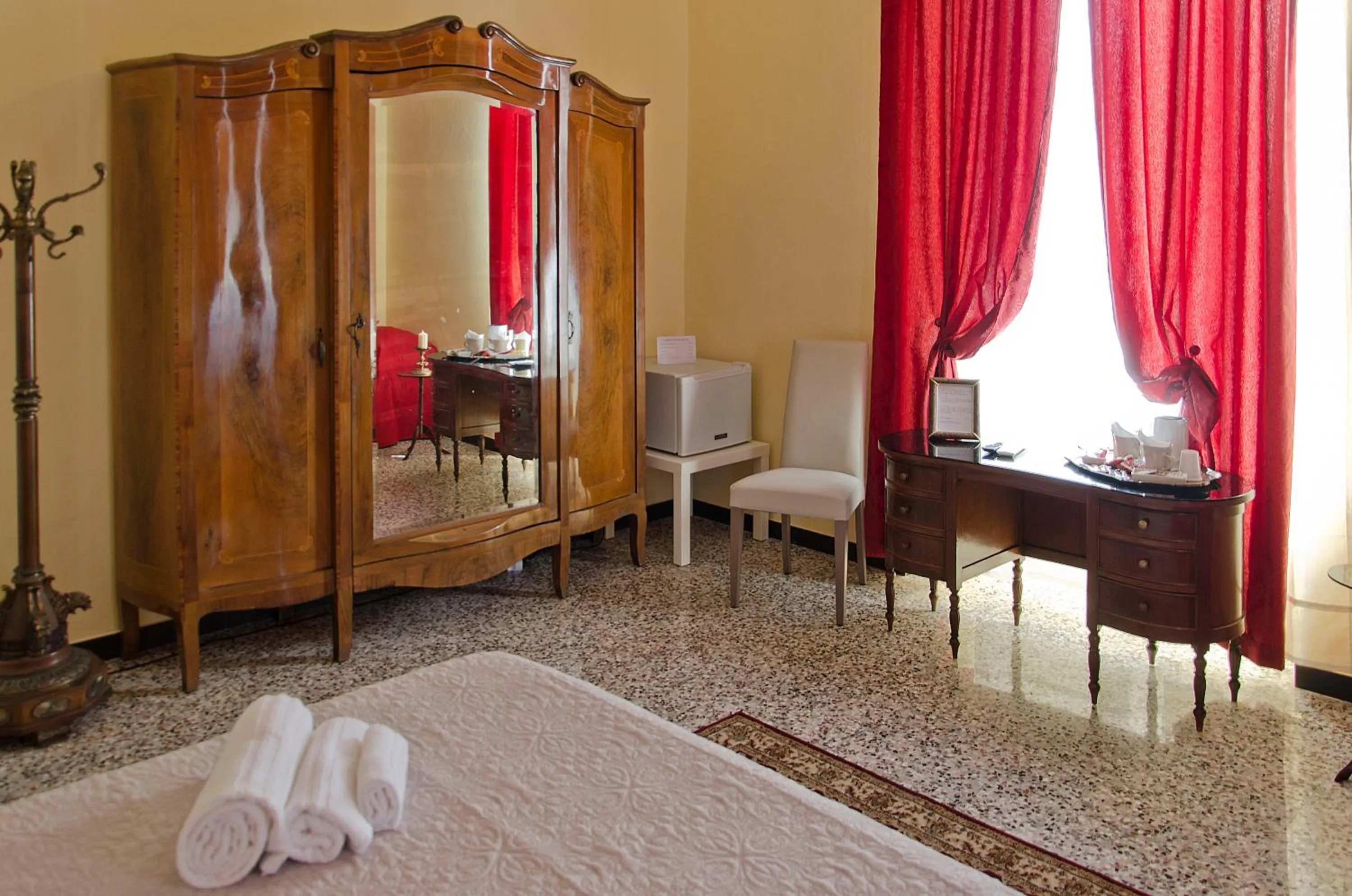 Photo of the whole room, Bed in Affittacamere "Angel 2"