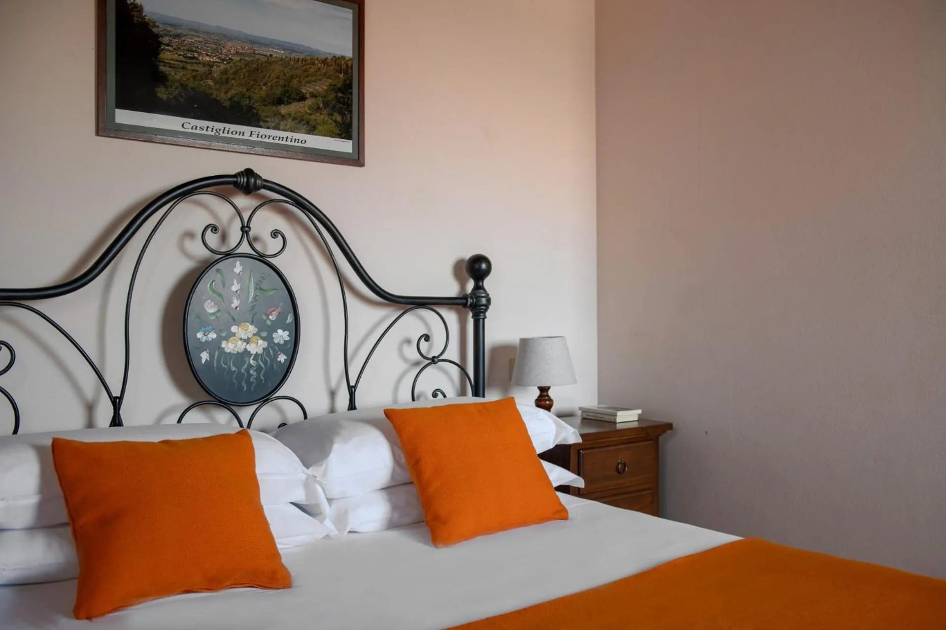 Bedroom, Bed in Residence Serristori