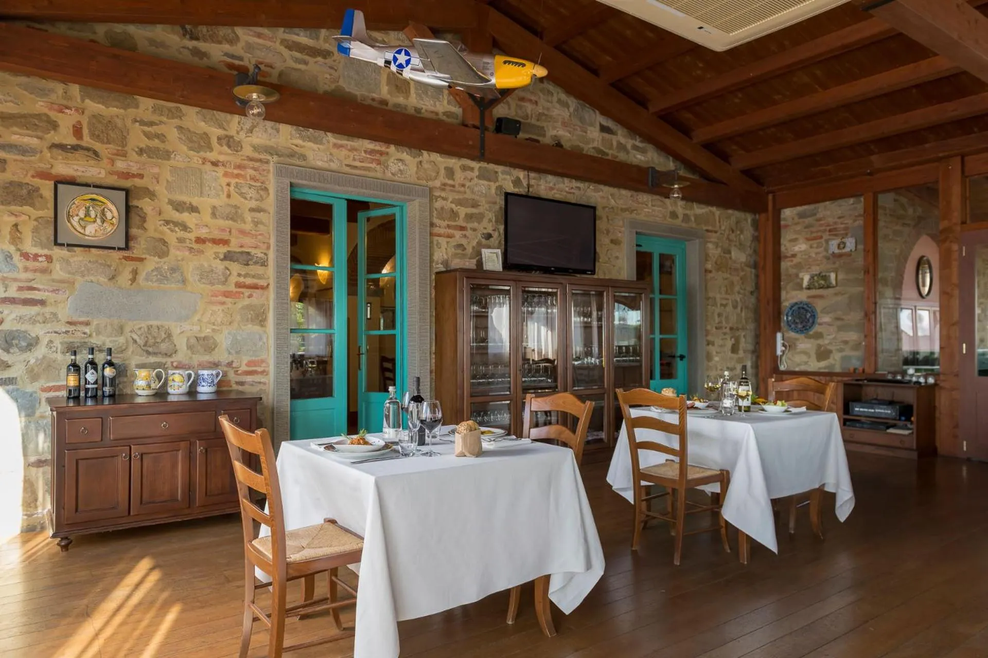 Restaurant/places to eat in Residence Serristori