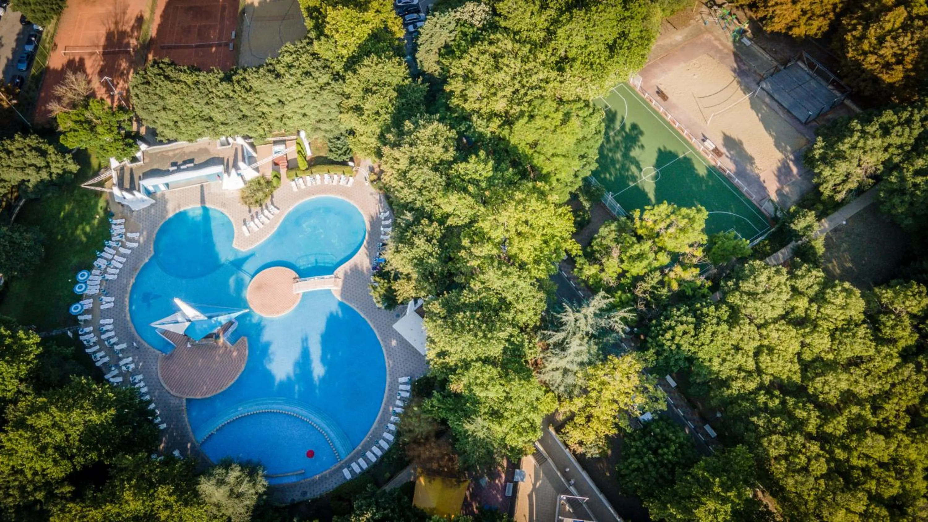 Swimming pool in Hotel Ralitsa Aquaclub - All Inclusive plus Aquapark