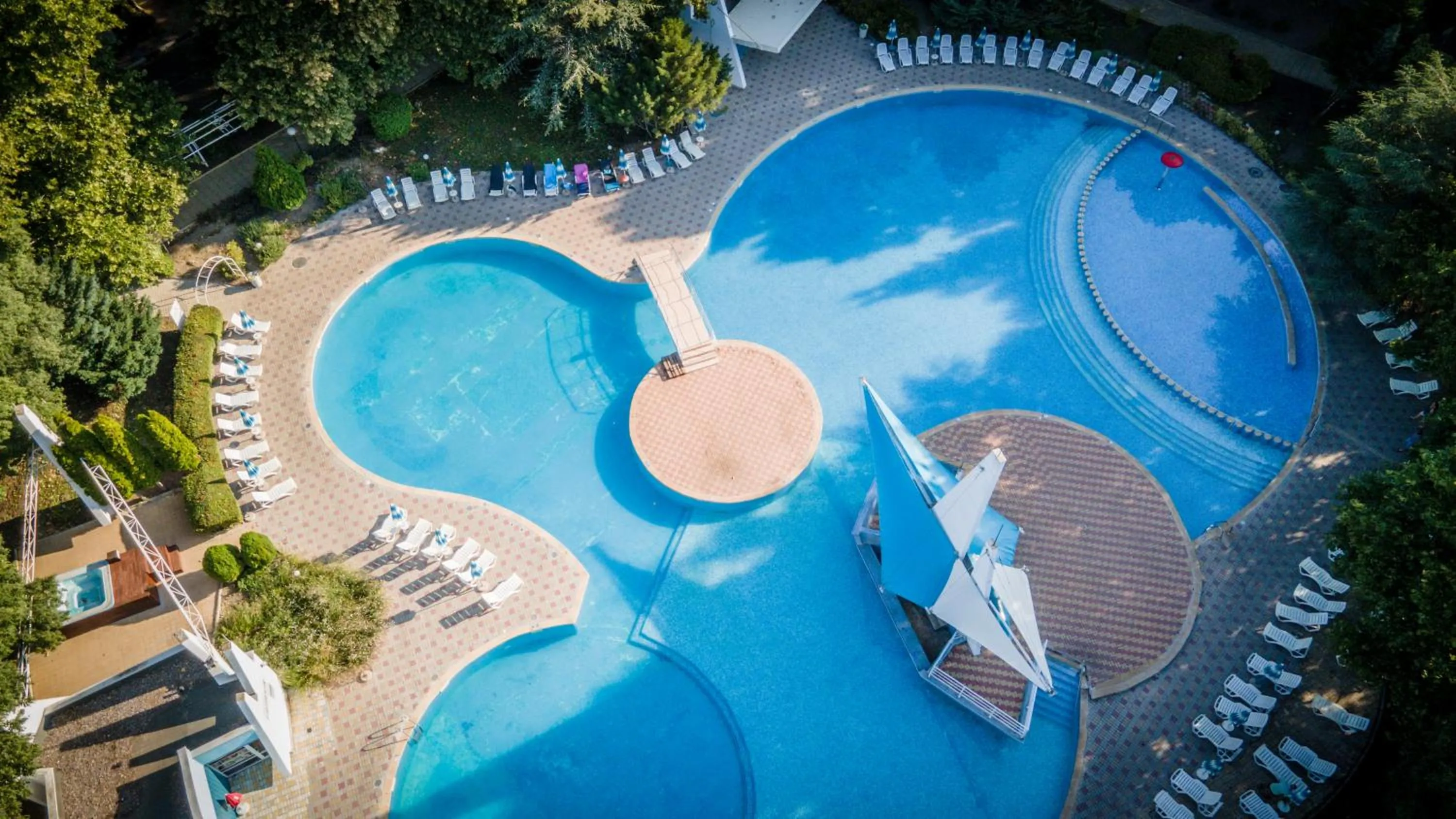 Swimming pool in Hotel Ralitsa Aquaclub - All Inclusive plus Aquapark