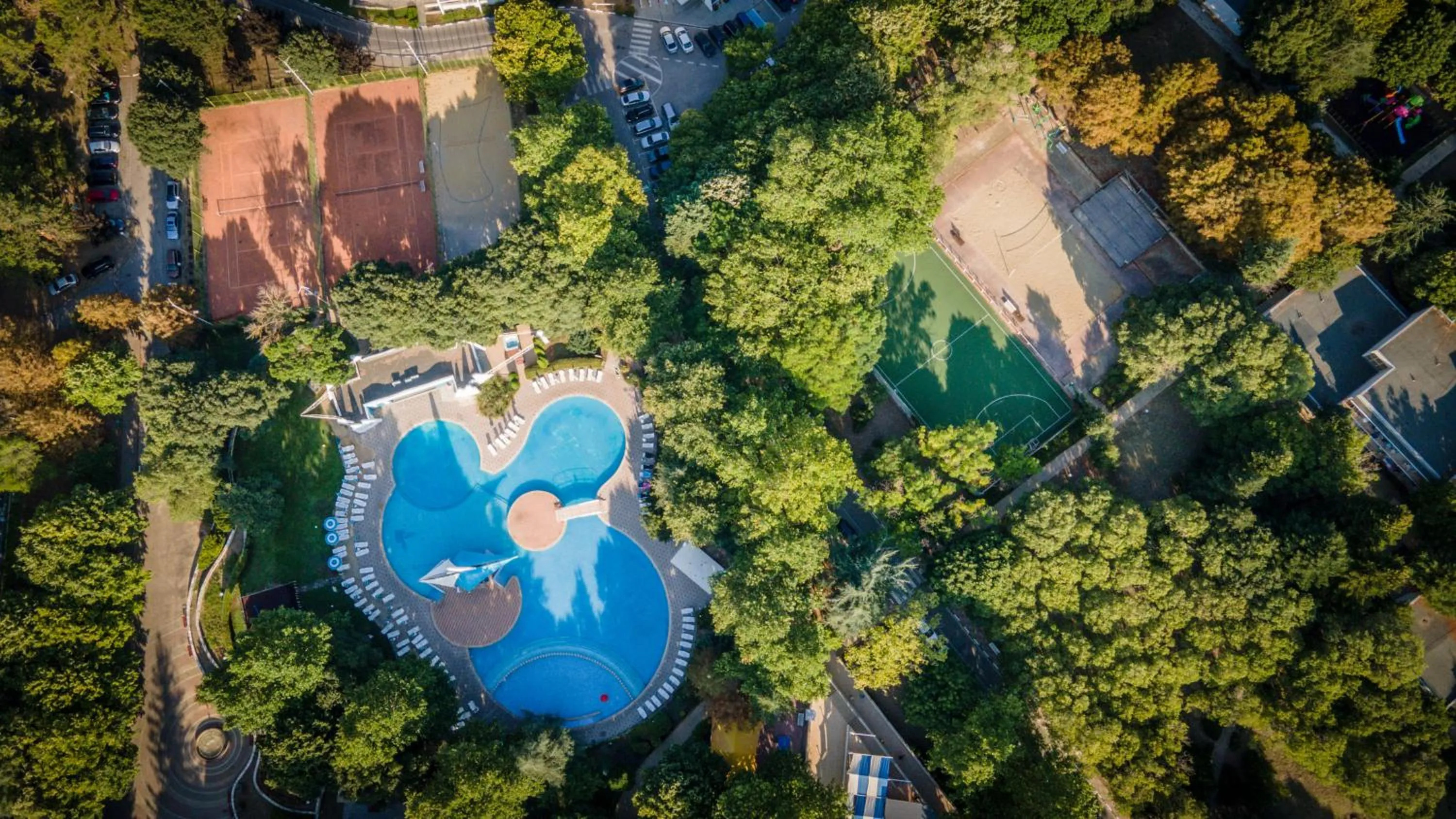 Swimming pool in Hotel Ralitsa Aquaclub - All Inclusive plus Aquapark