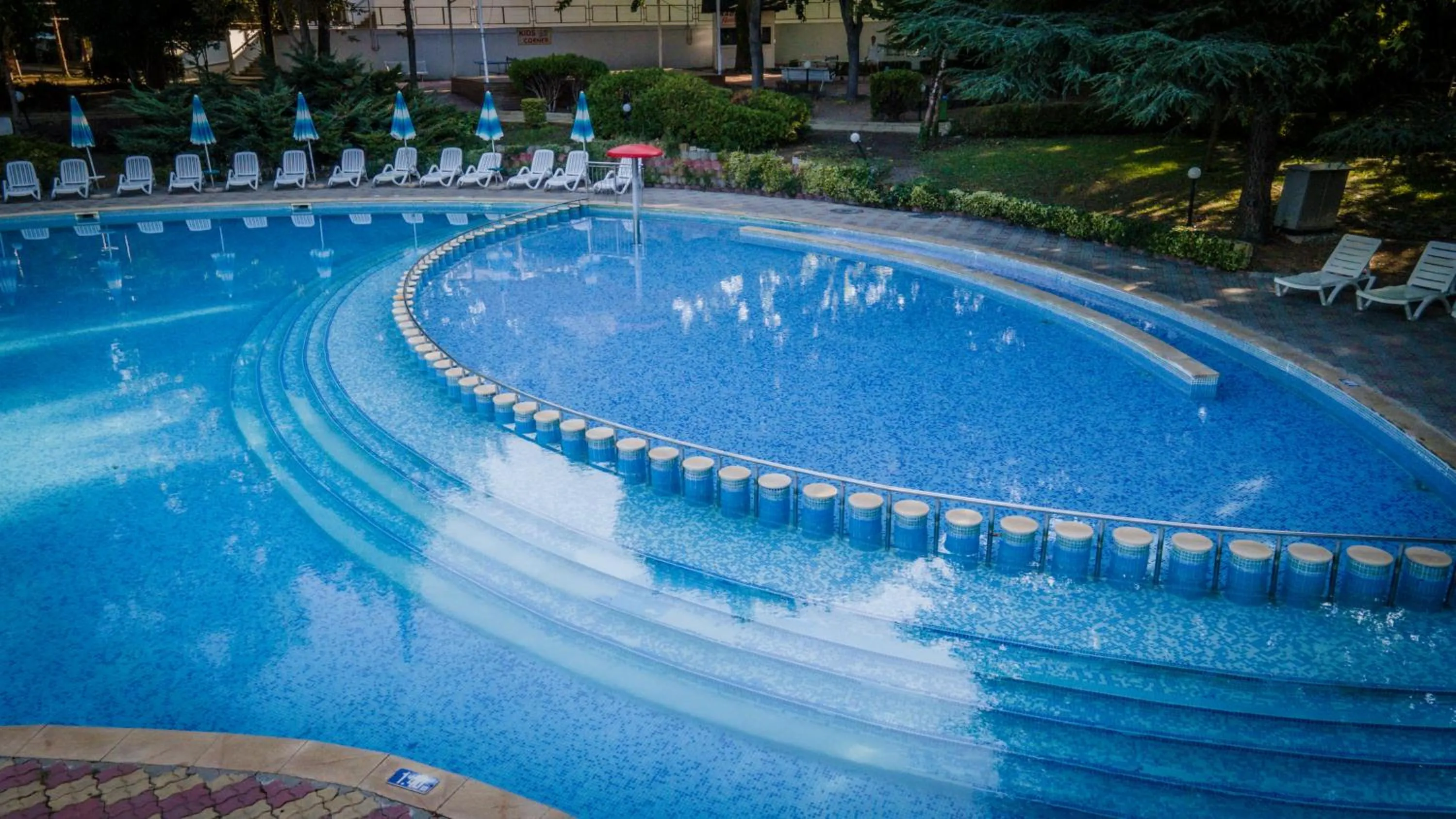 Swimming pool in Hotel Ralitsa Aquaclub - All Inclusive plus Aquapark