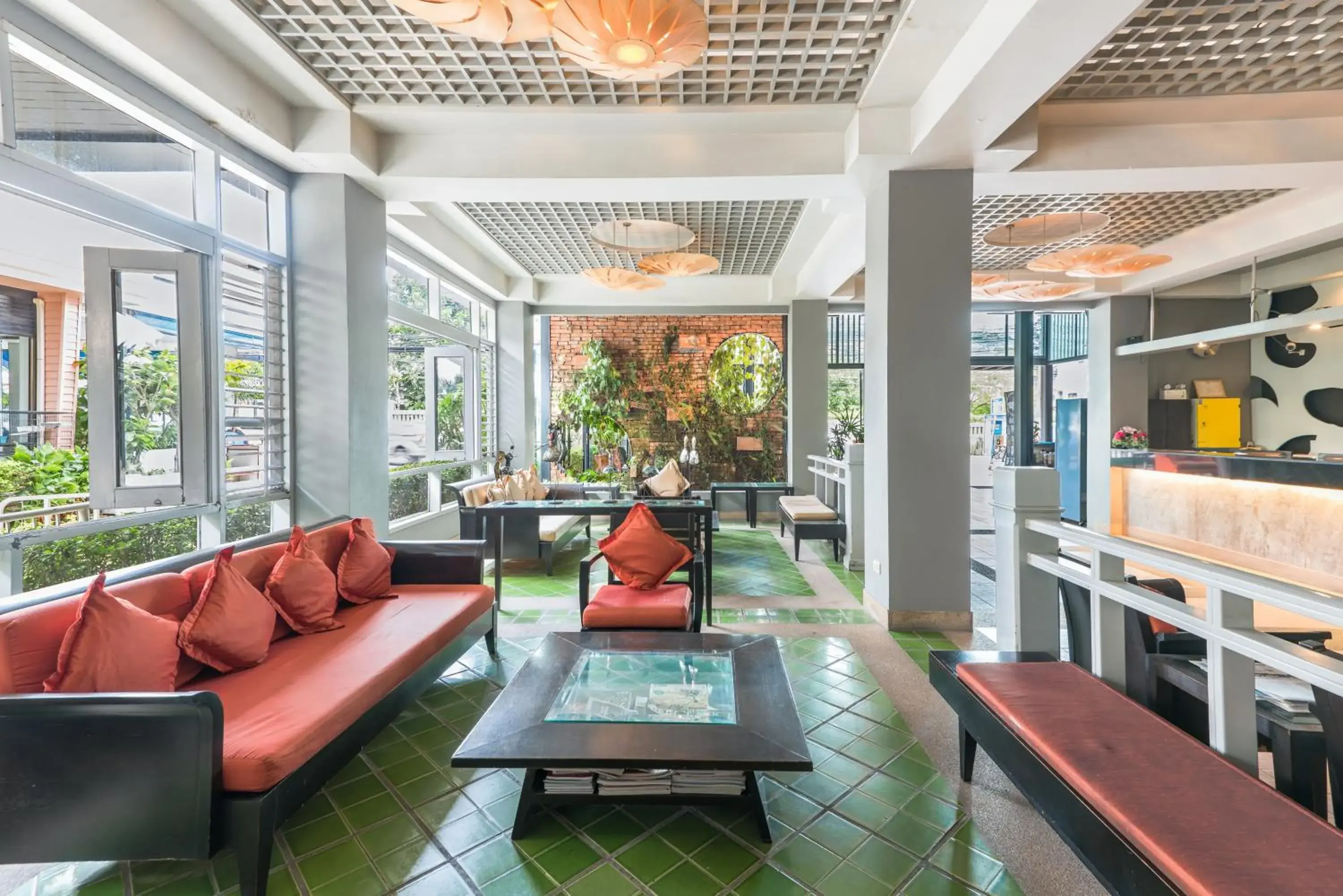 Lobby or reception in Lantana Pattaya - SHA Extra Plus Lobby or reception in Lantana Pattaya - SHA Extra Plus