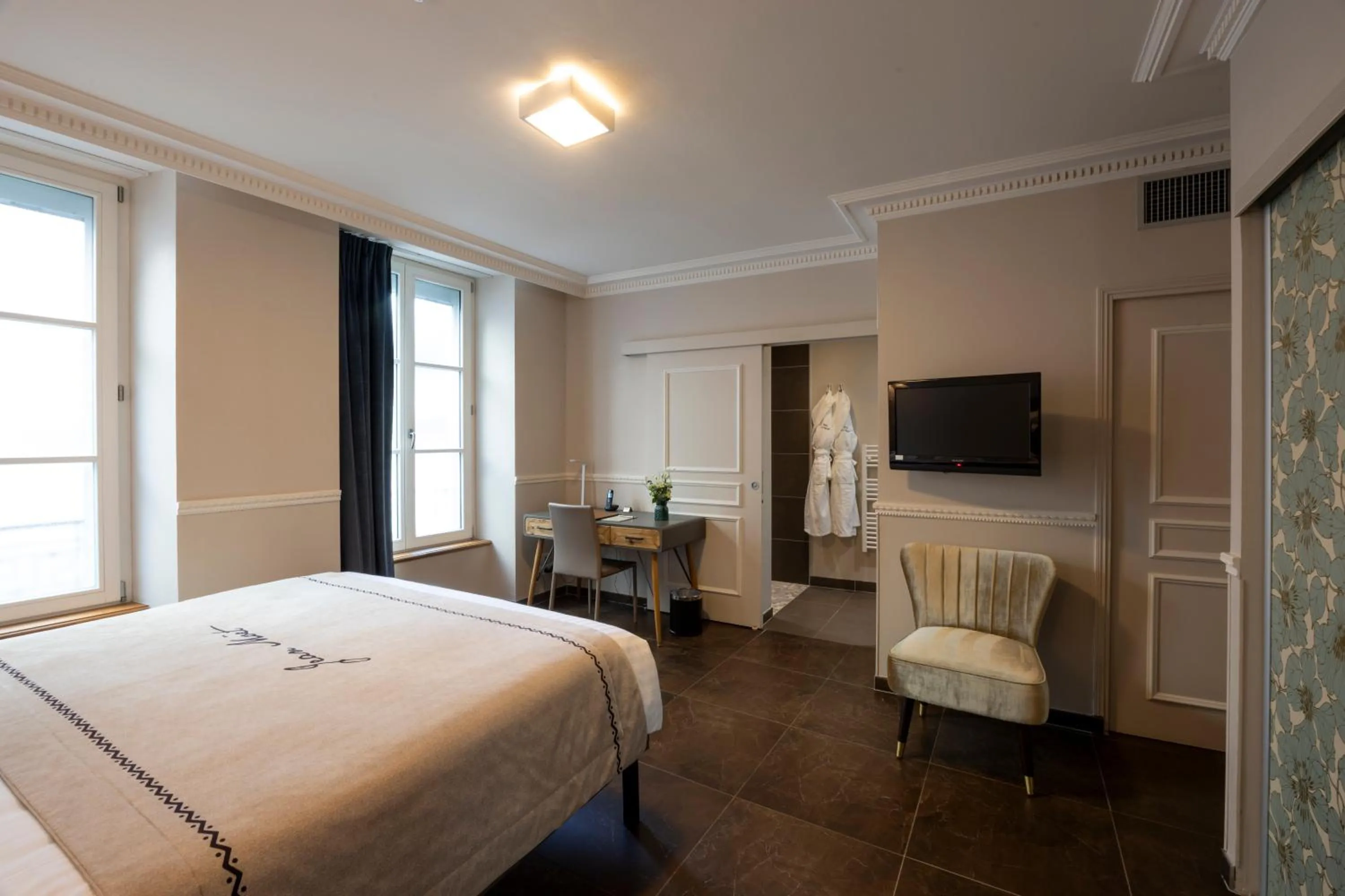 Bed in Hotel Jean Moët