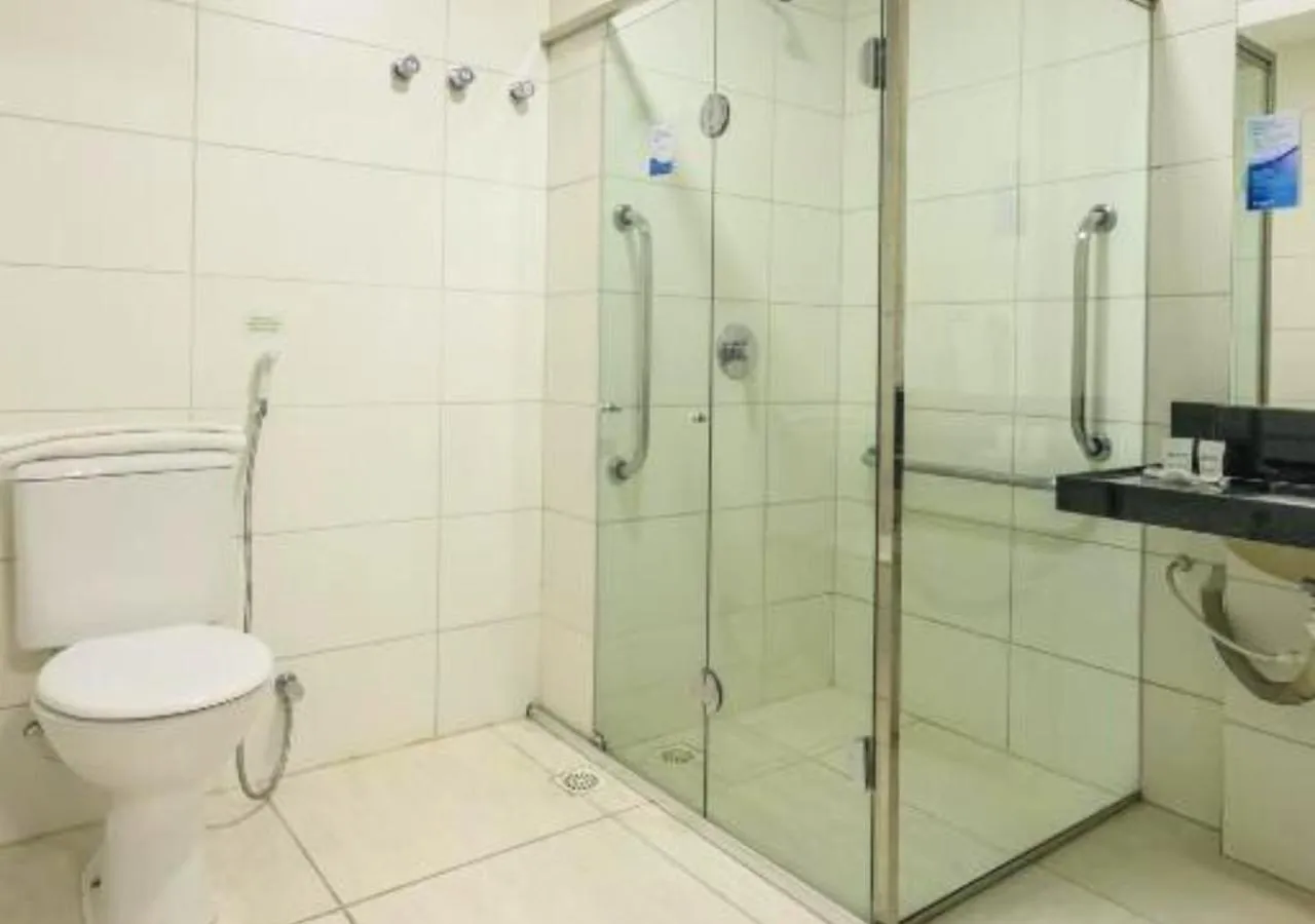 Shower in Nord Easy Patos