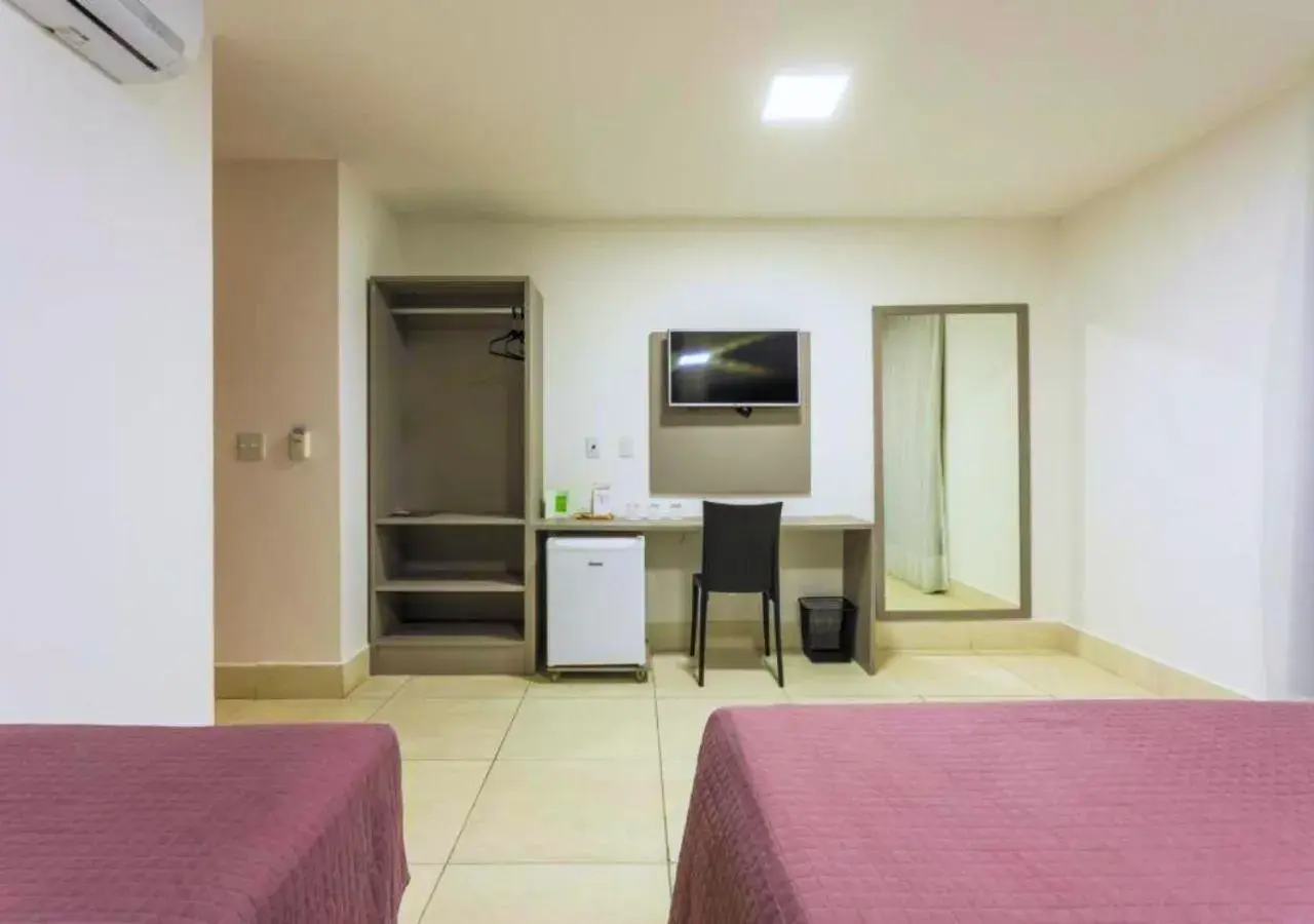 Bed in Nord Easy Patos Bed in Nord Easy Patos