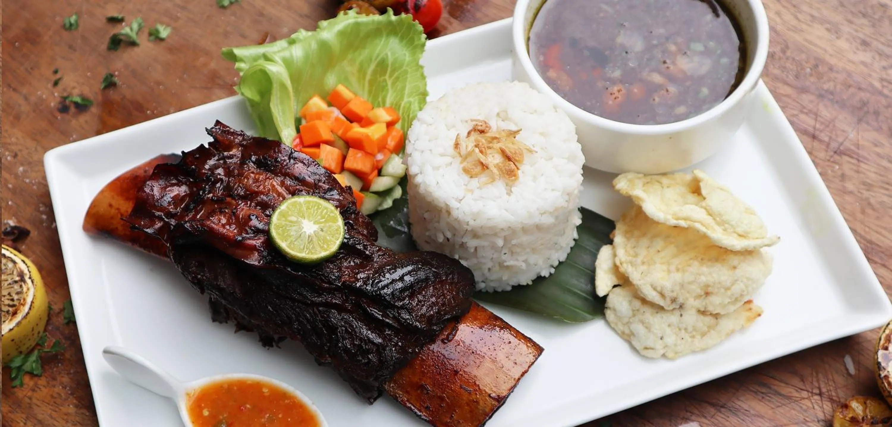 Restaurant/places to eat in Novotel Bandung