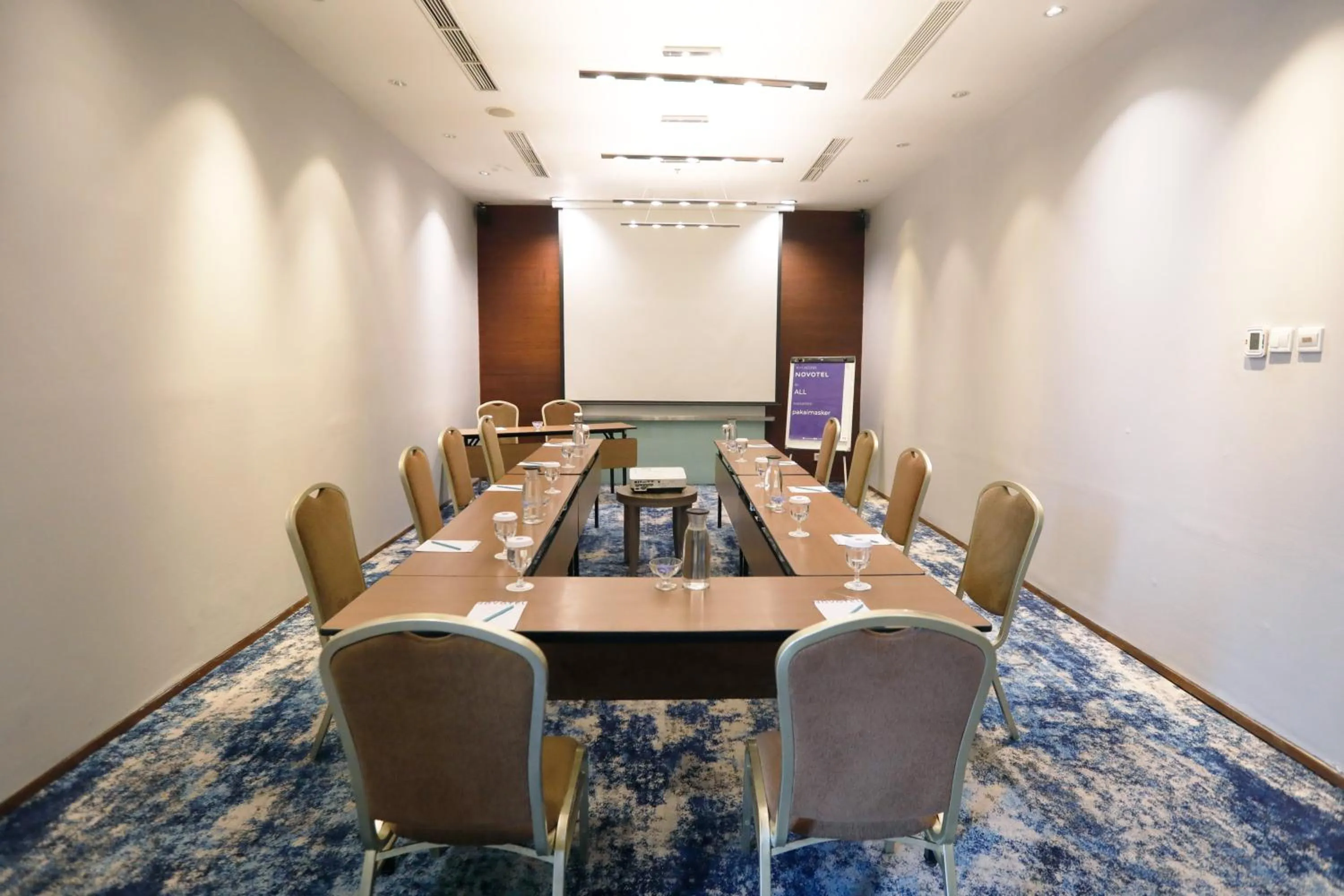 Meeting/conference room in Novotel Bandung